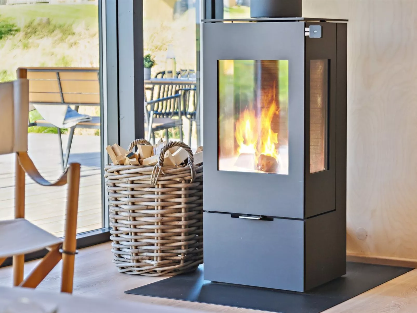 "Aatos" - 250m from the sea-Inside