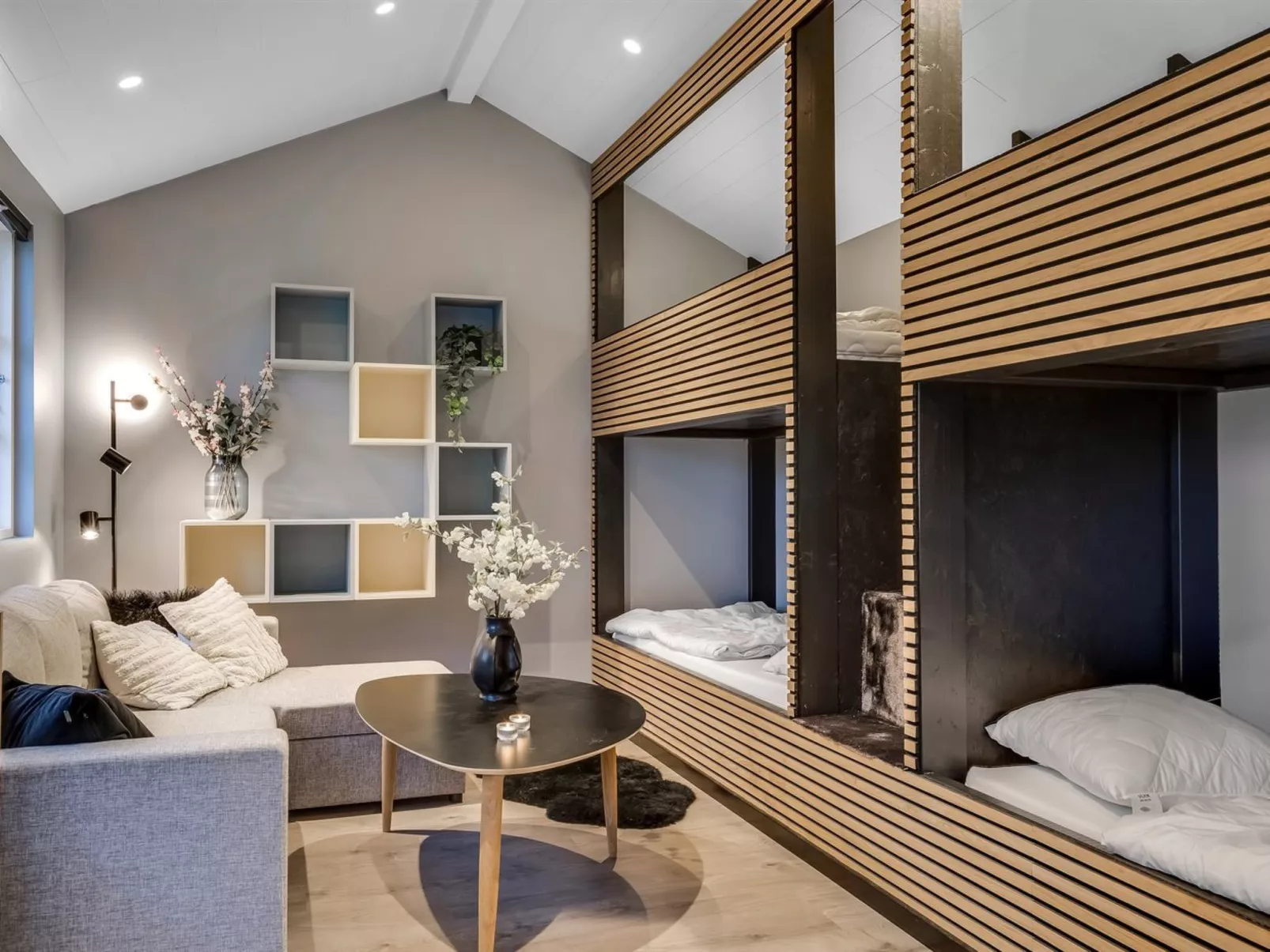 "Bent" -  from the sea-Dedans