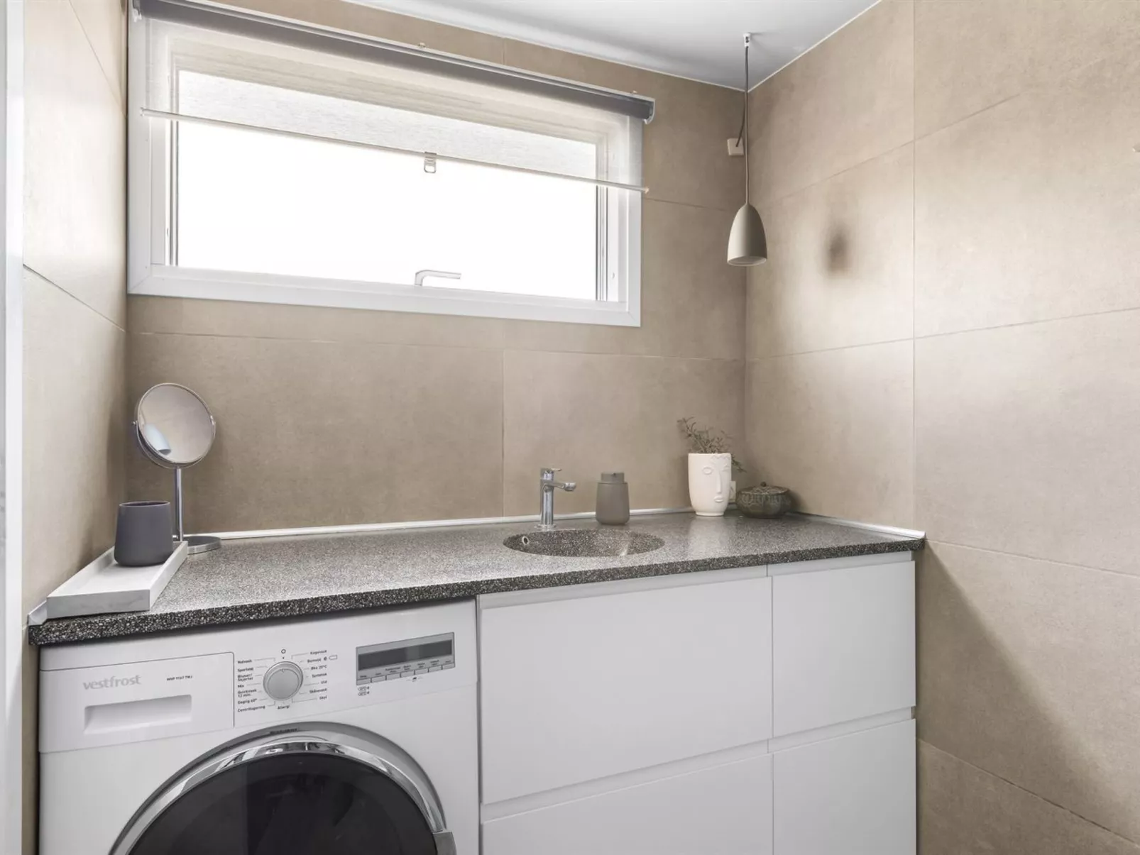 "Diderik" - 5m from the sea-Dedans