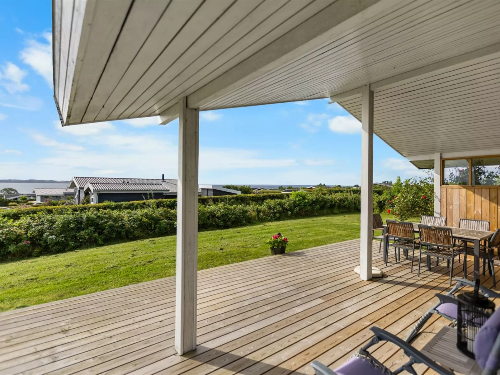 "Dorathea" - 360m from the sea-Draußen