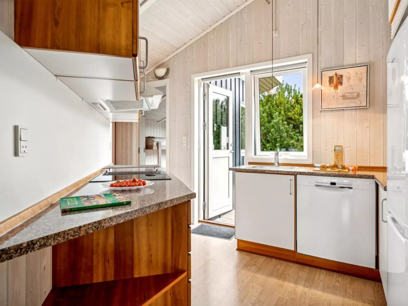 "Eljena" - 700m from the sea-Drinnen