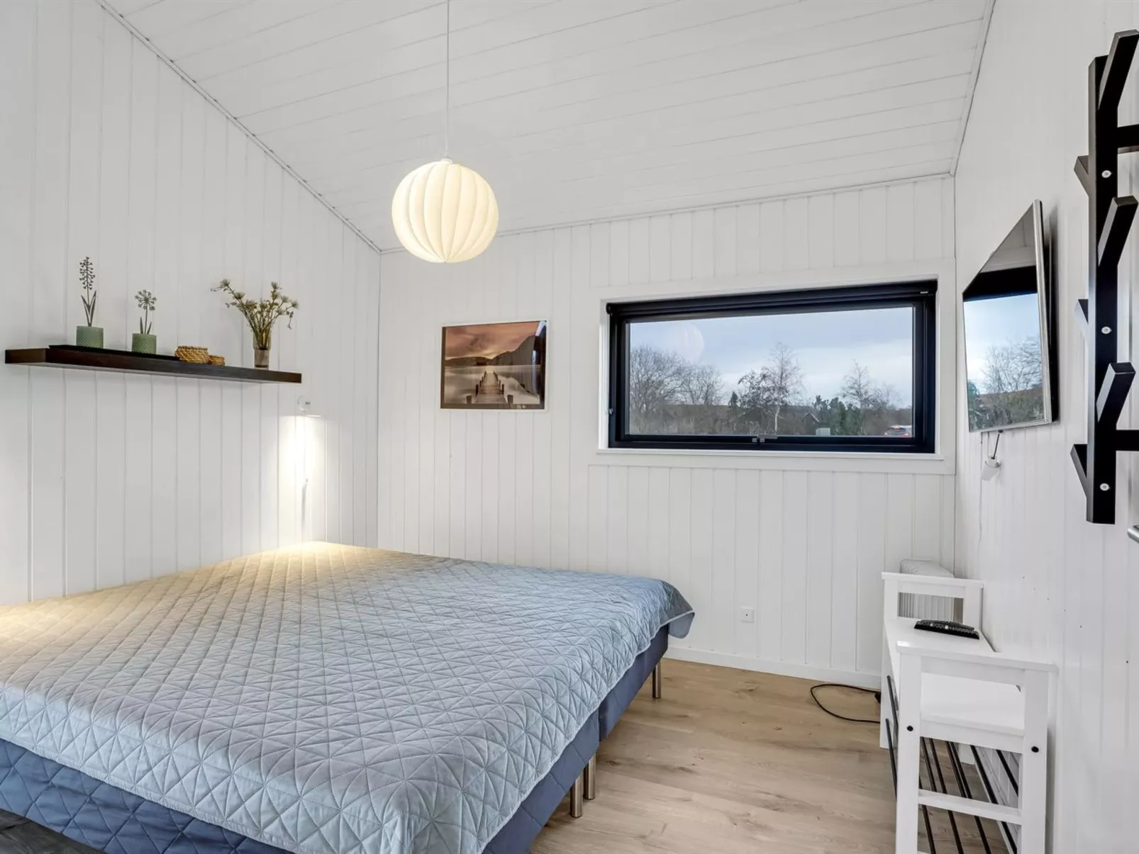 "Dyke" - 1.5km from the sea-Drinnen