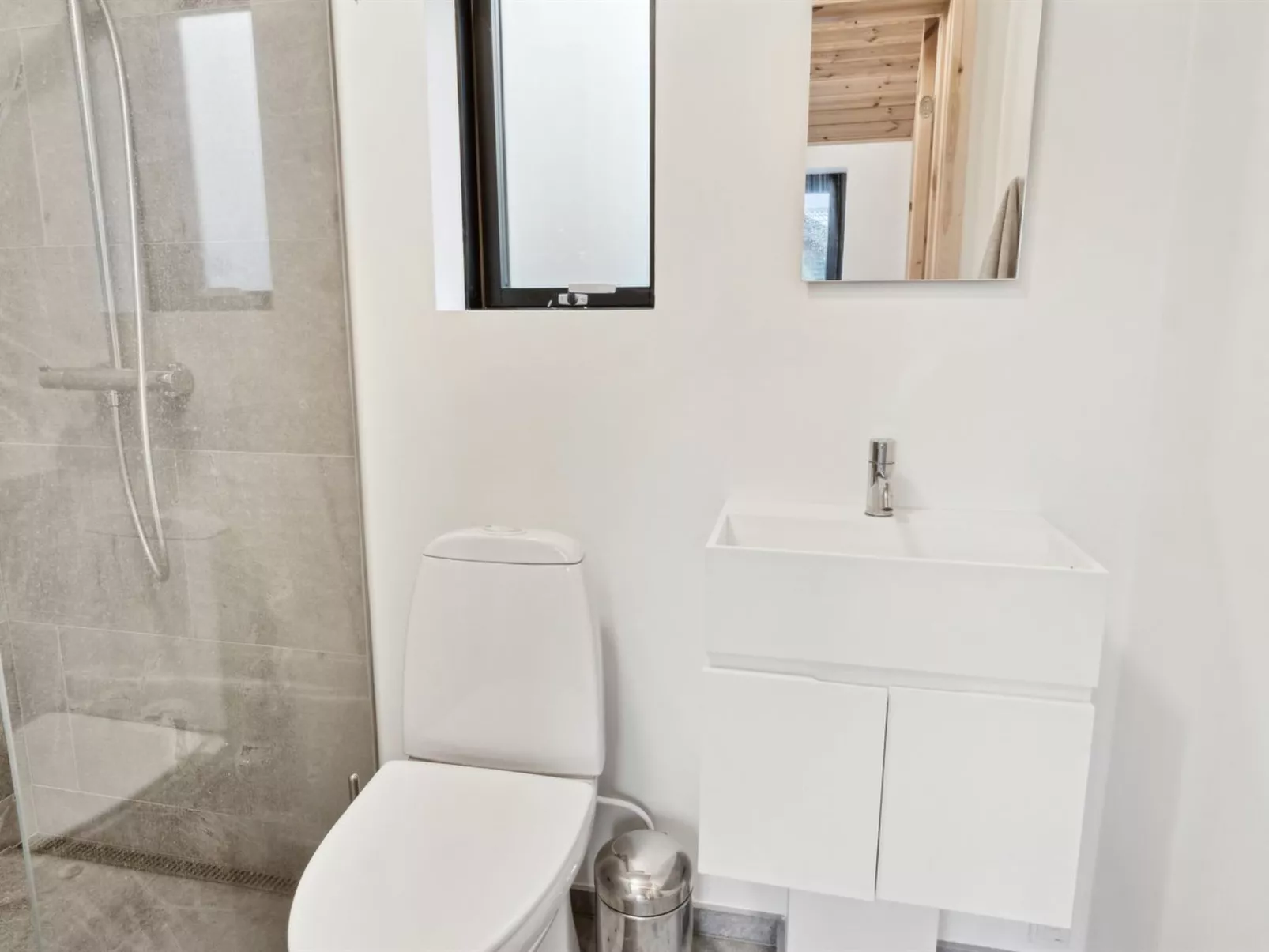 "Dagino" - 200m from the sea-Inside