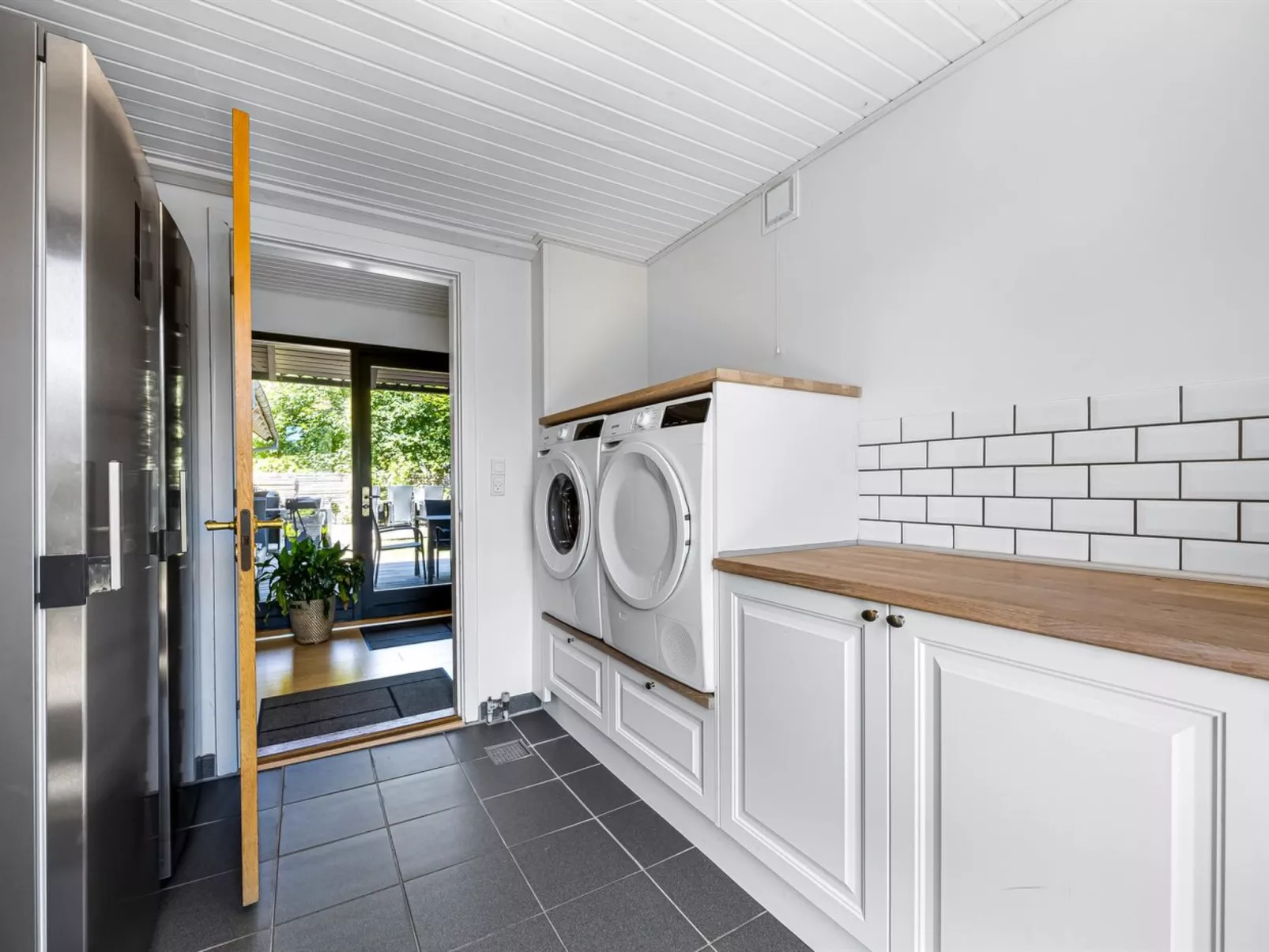 "Solvey" - 400m from the sea-Drinnen