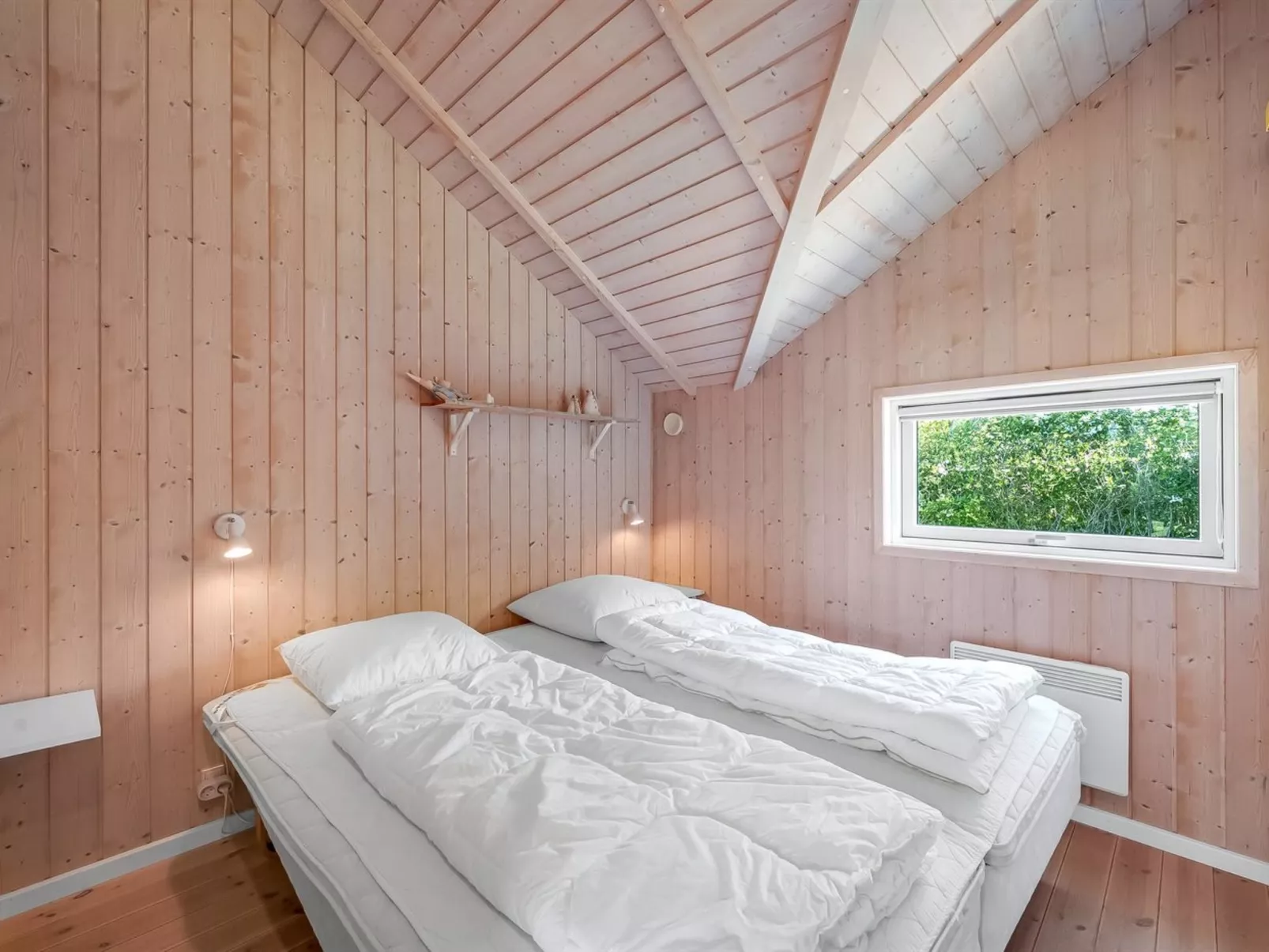 "Kuisma" - 1.1km to the fjord-Dedans