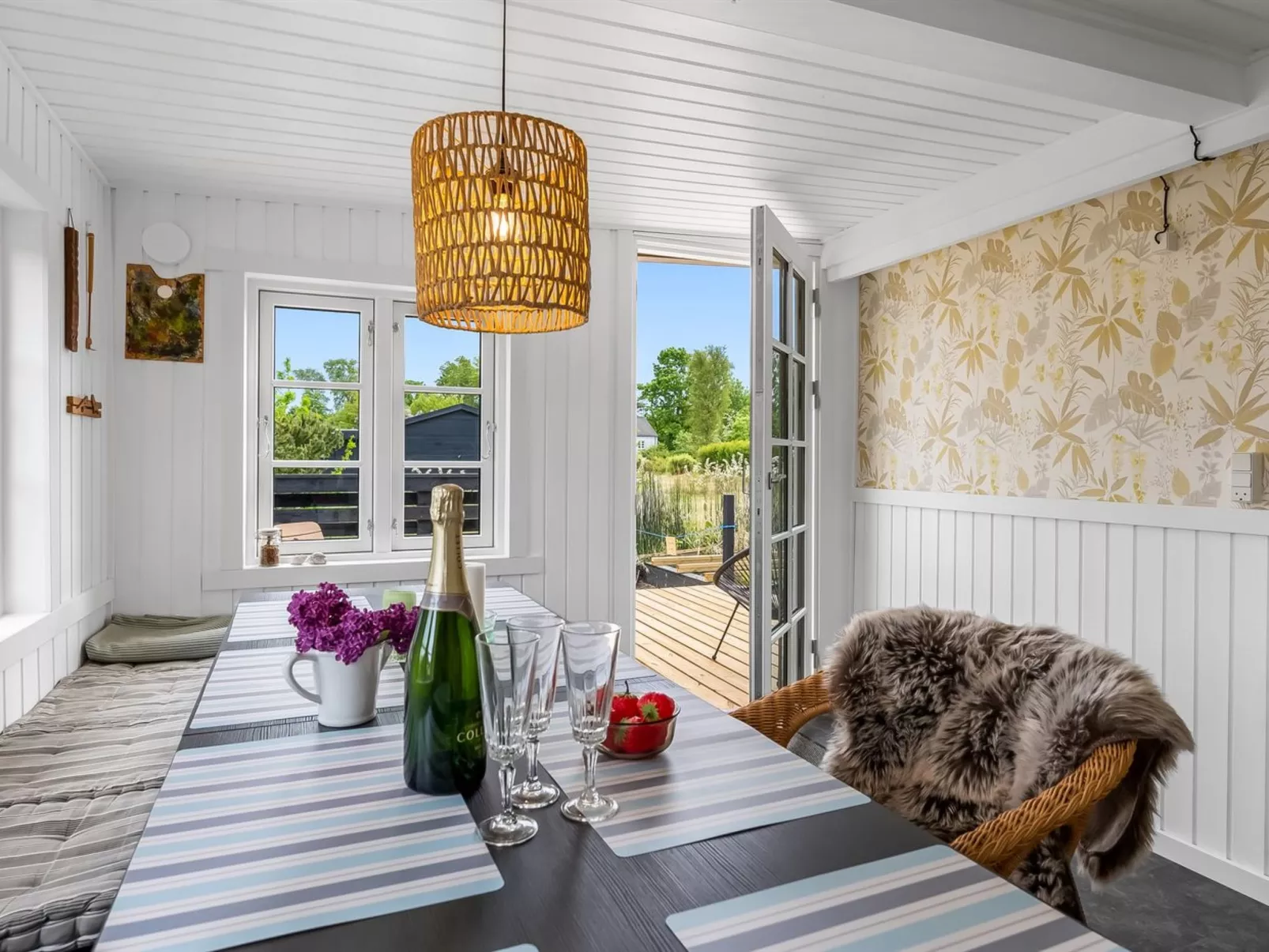 "Blomma" - 1km from the sea-Inside