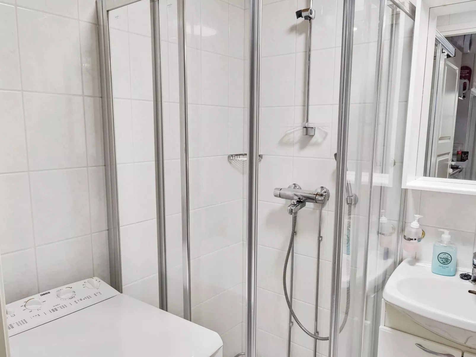 Levin tuisku-Drinnen