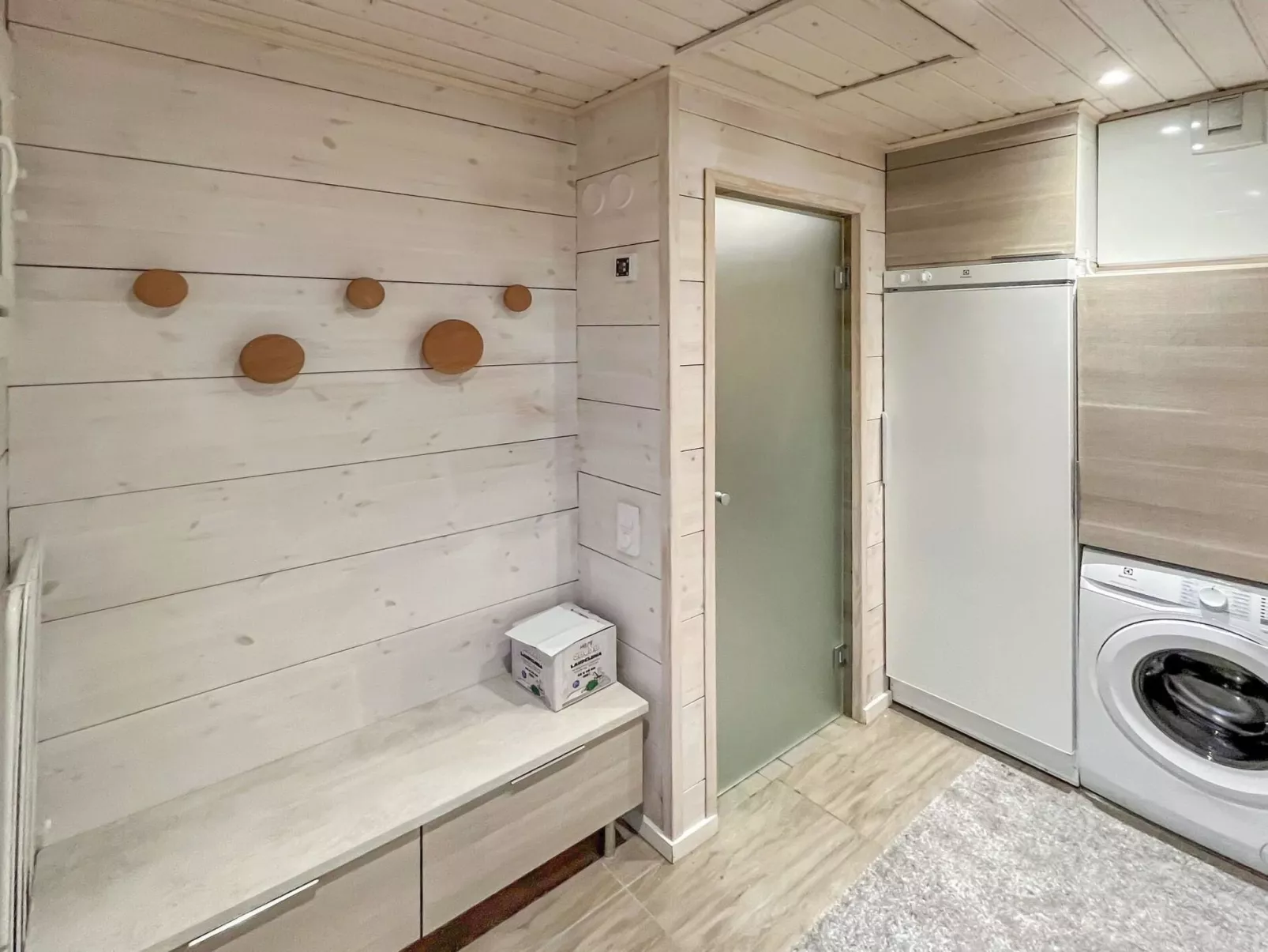 Villa paadar-Drinnen