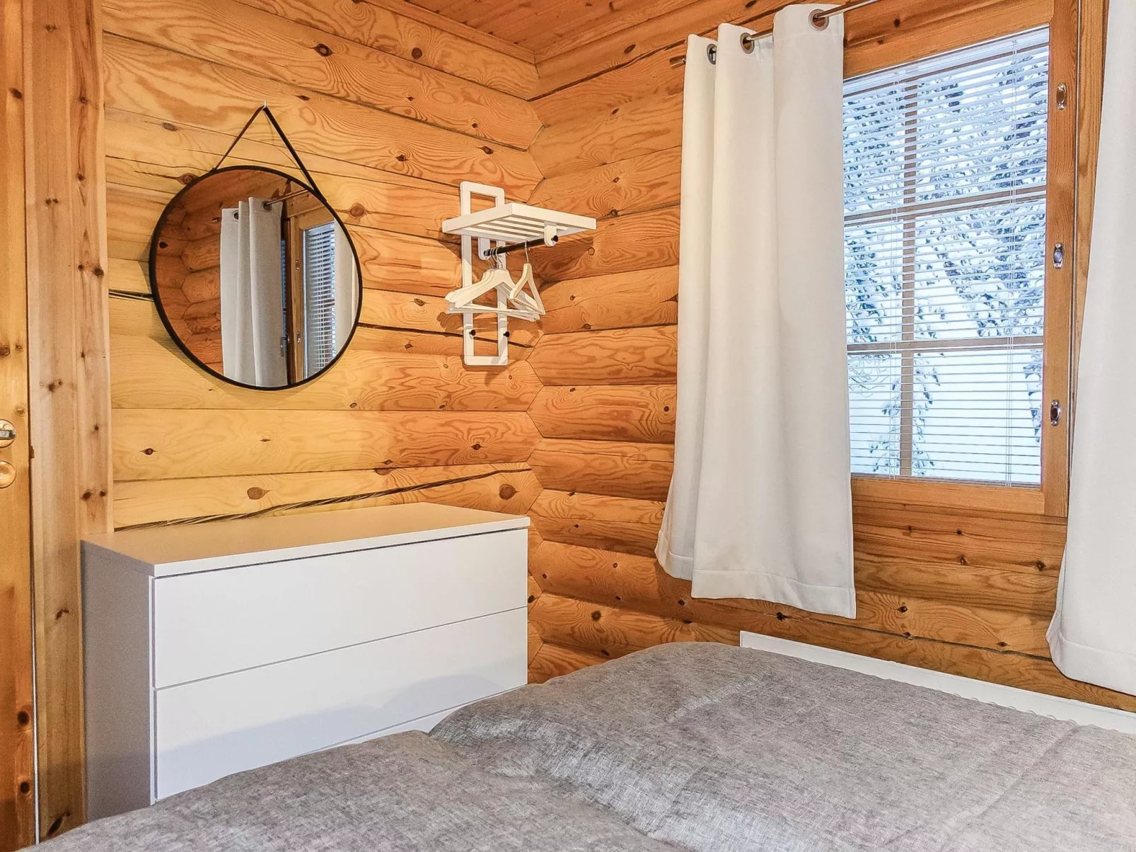 Lomapykälä 1 a-Drinnen