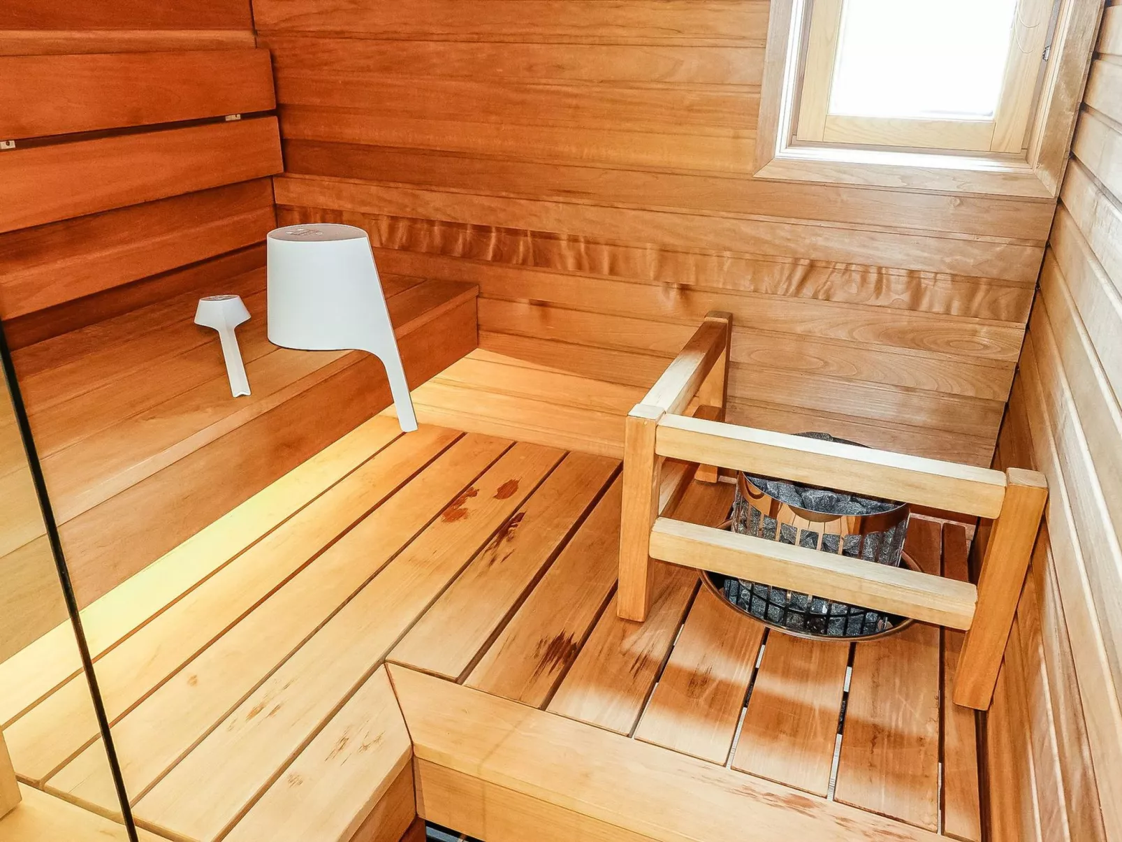 Levin kunkku b5-Dedans