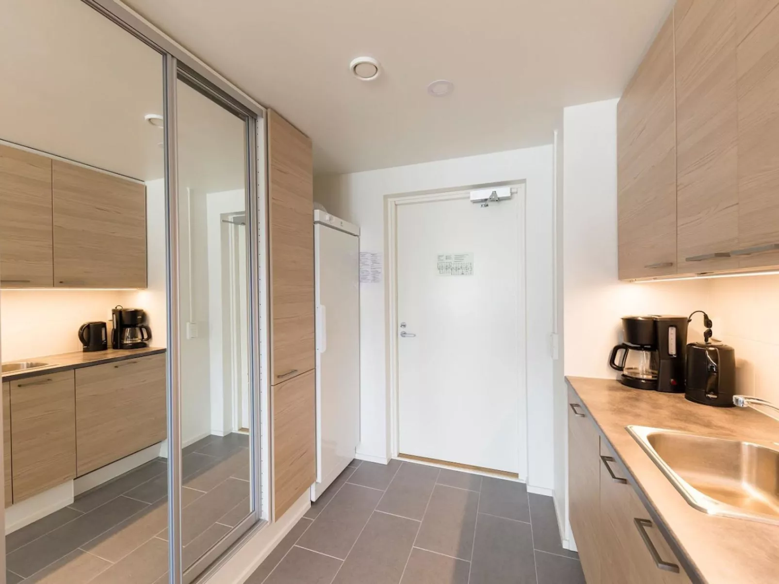 Skisuite 310-Drinnen