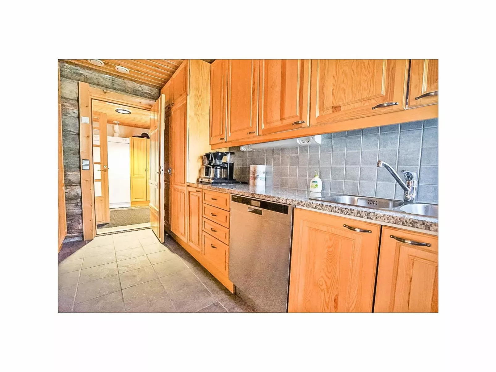 Kairapolanne b-Dedans