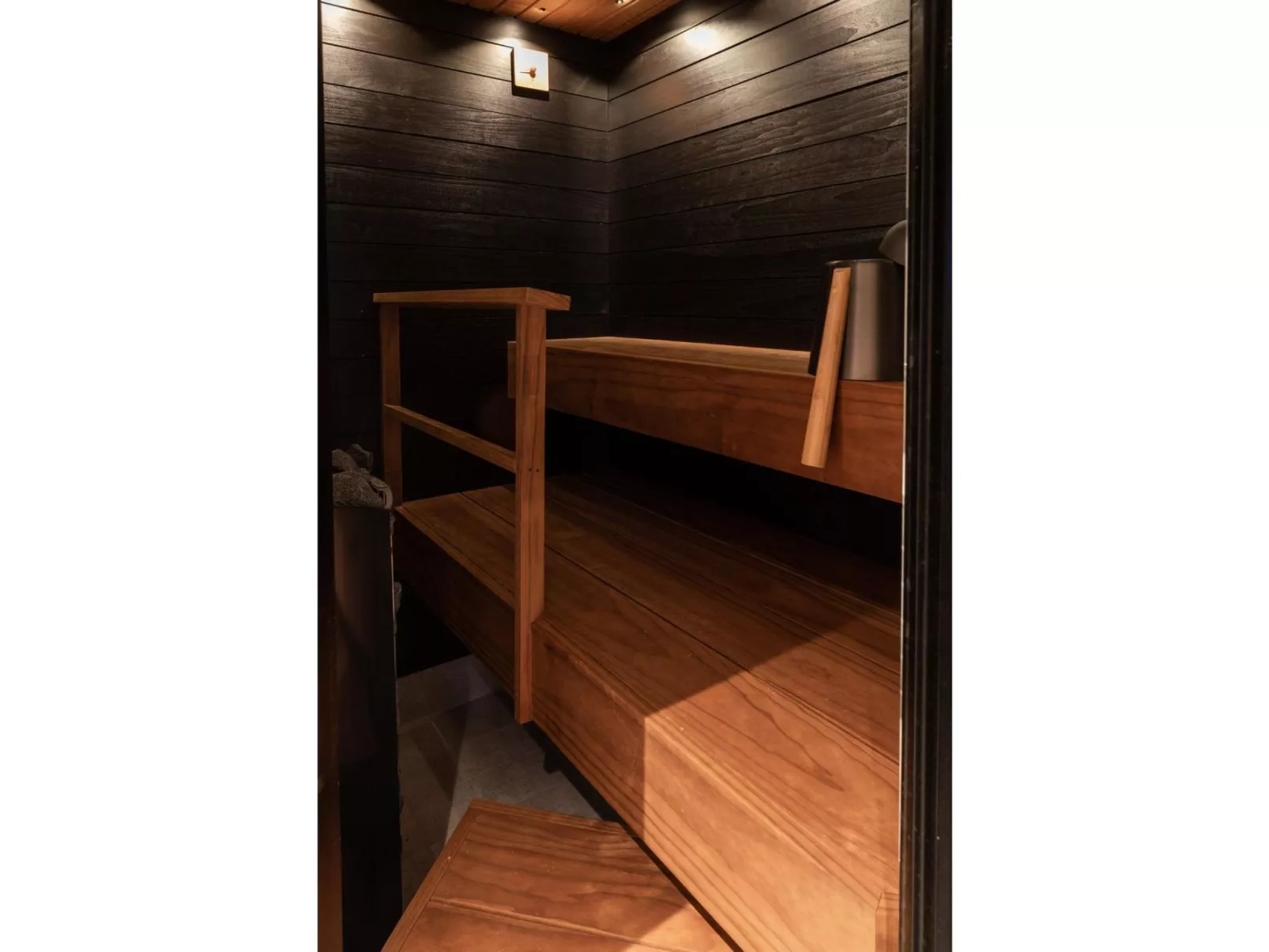 Saanan lumous-Drinnen