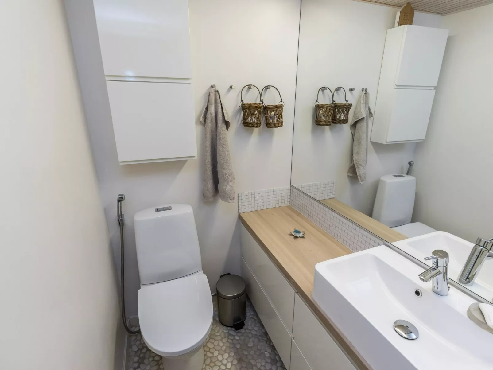 Kaasavuoren ranta-Dedans