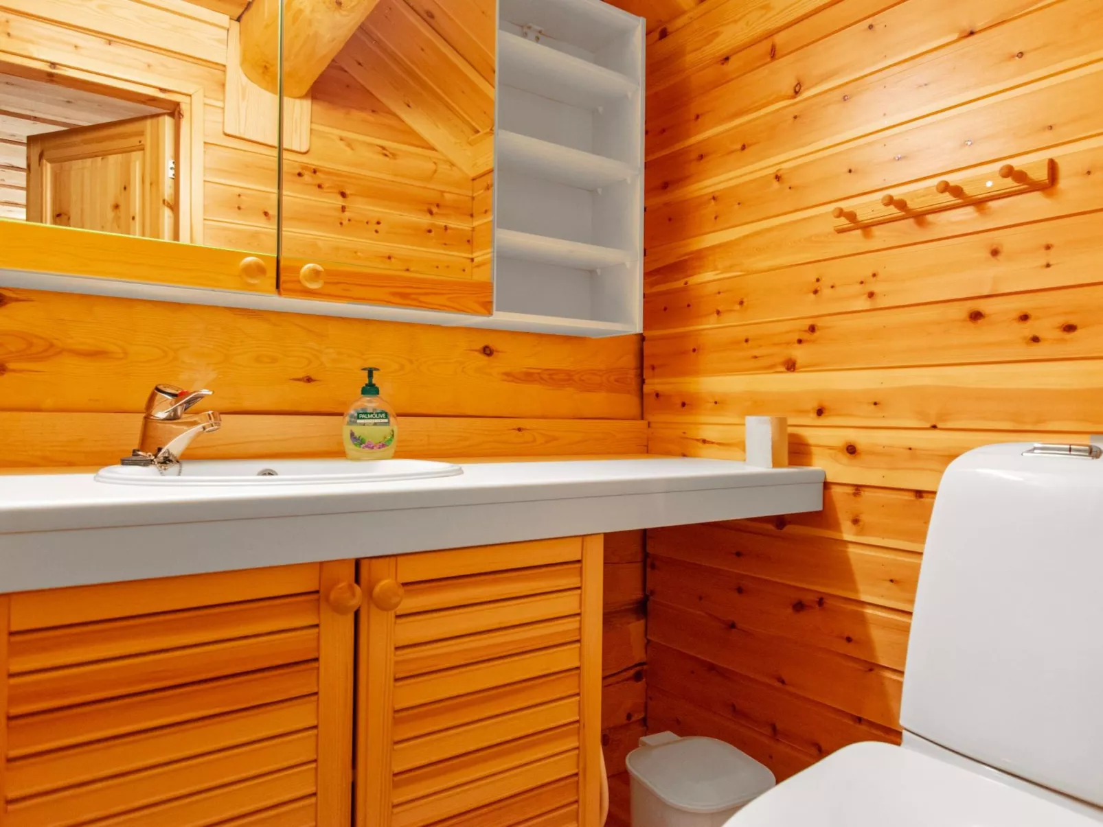 Vuonelo 8 a 2-Dedans