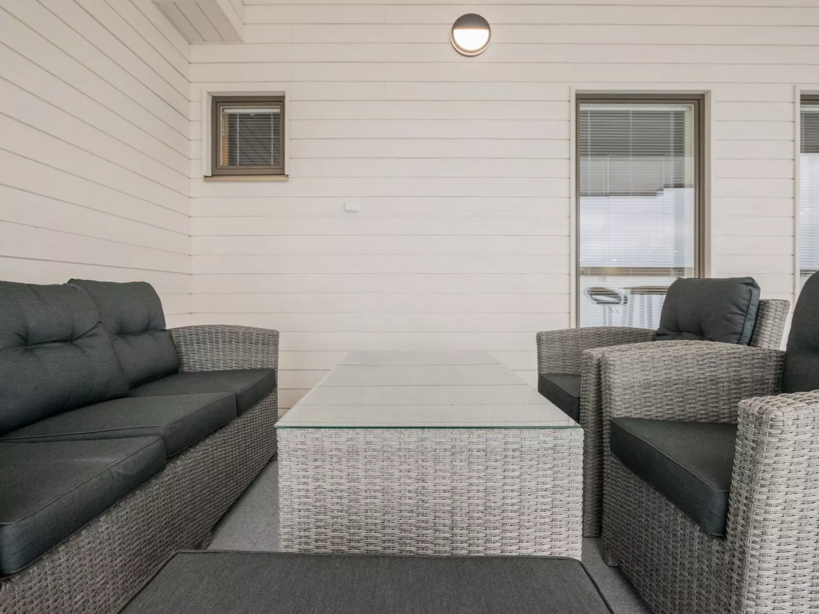 Dagmarin kulma-Dedans