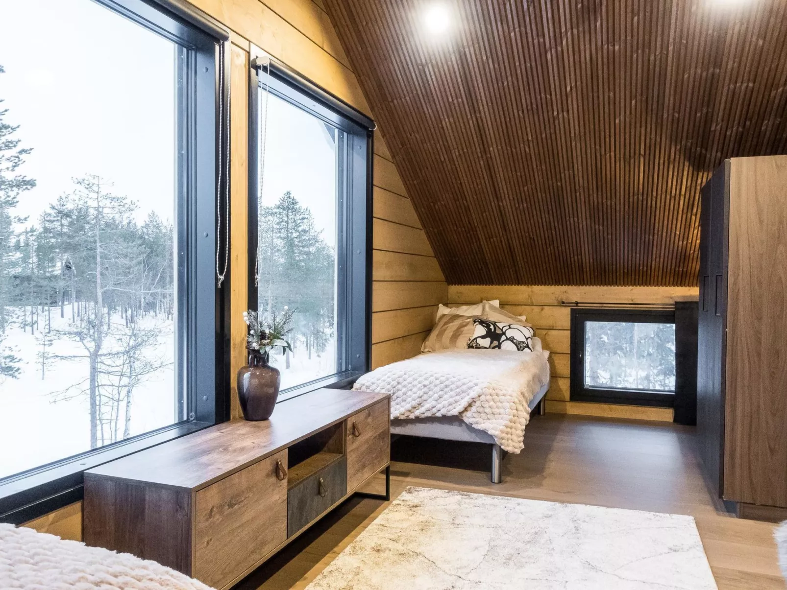 Levin kuiskaus-Dedans