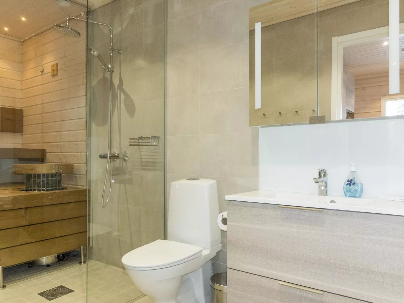 Villa paadari apartment-Inside