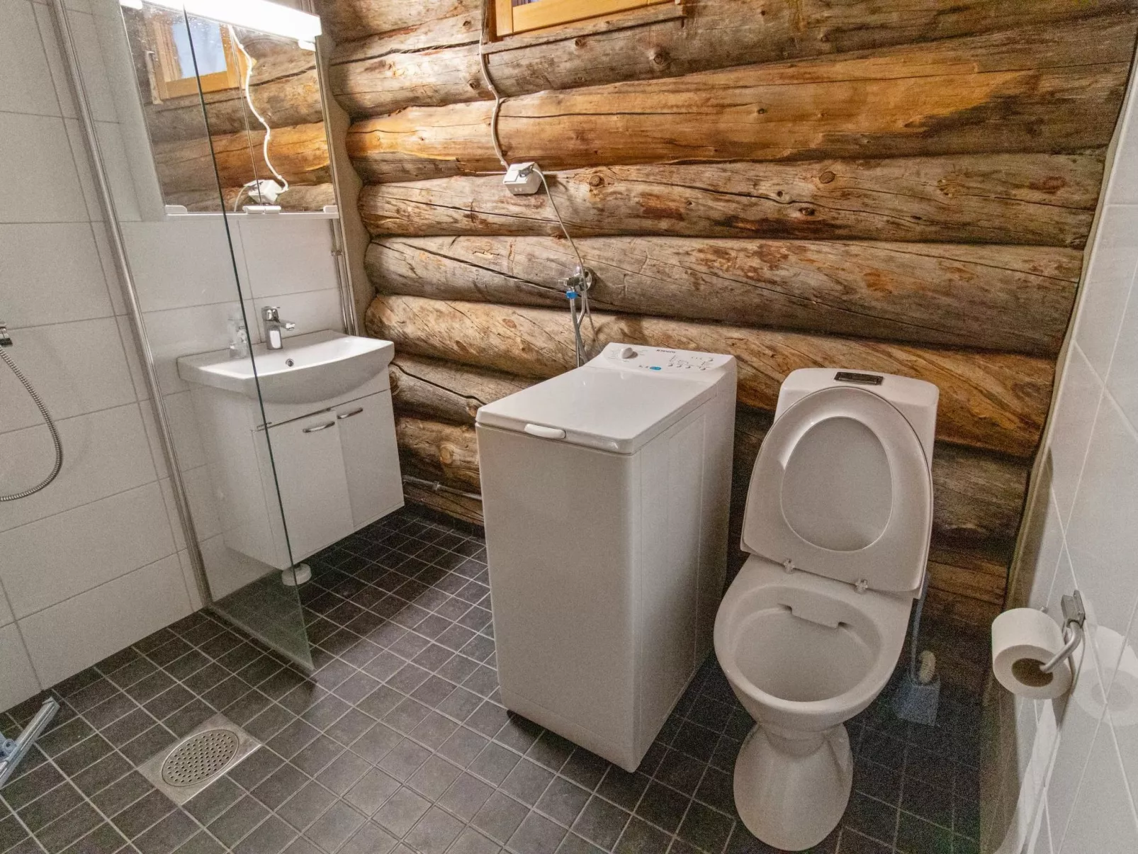 Keidaskero b 9-Drinnen