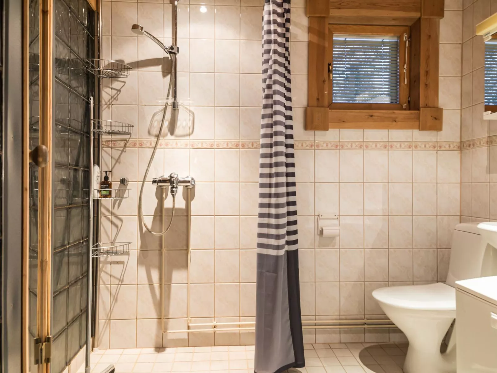 Operonmukka a 8-Drinnen