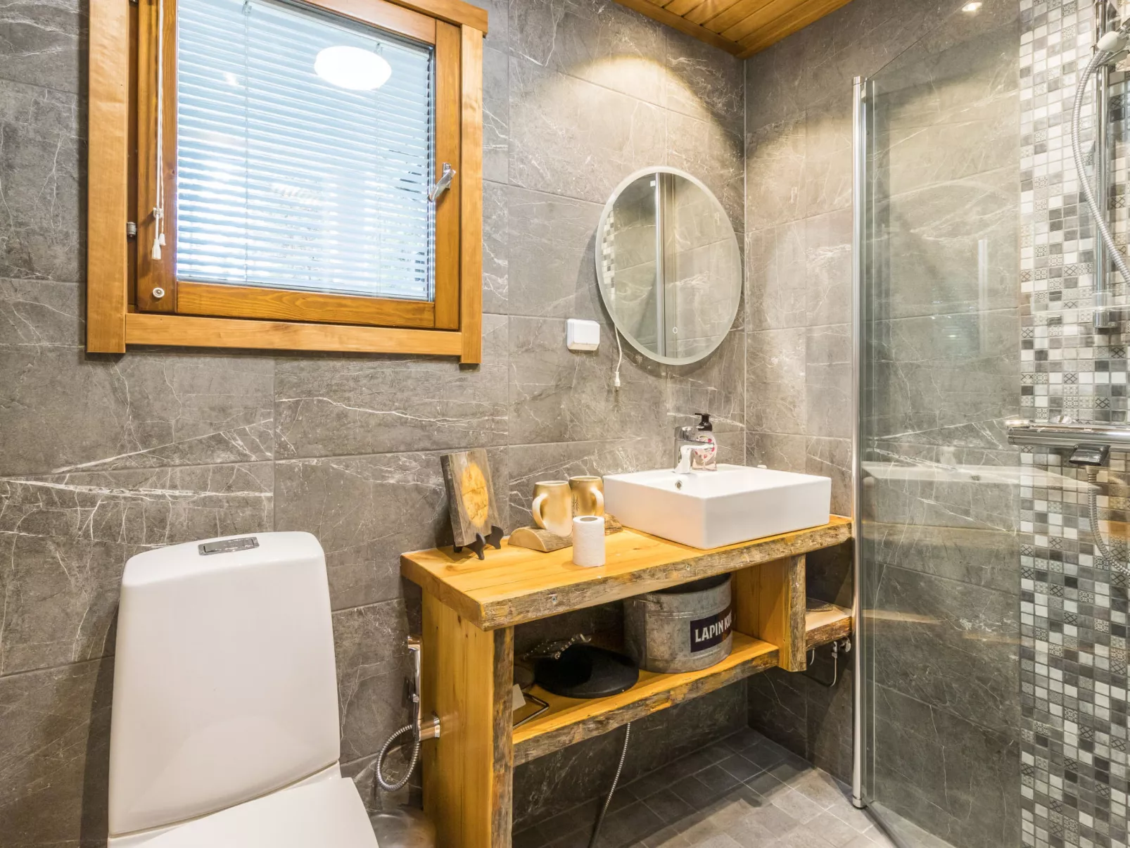 Kesänkilehto-Inside