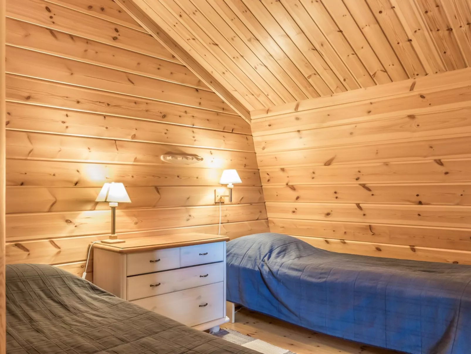 Kuerkartano 3/armas-Drinnen