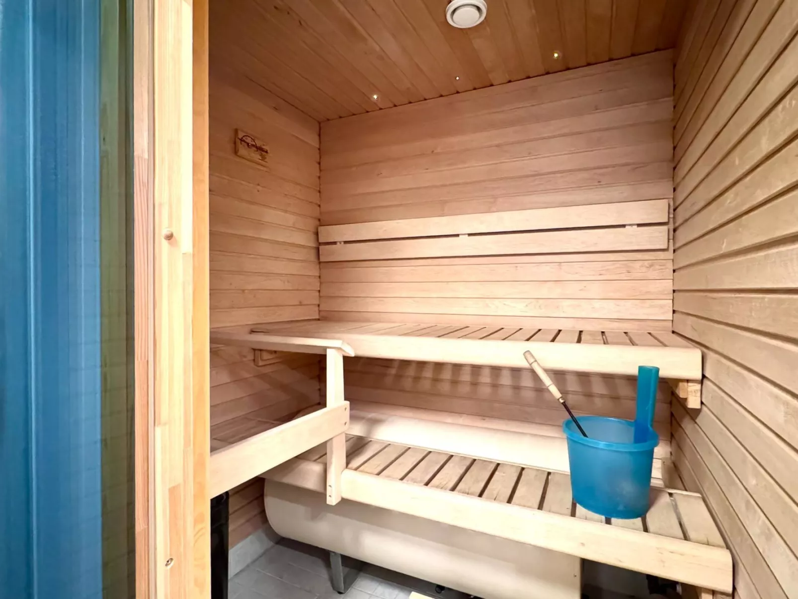 Yllästar 2 as 302-Drinnen