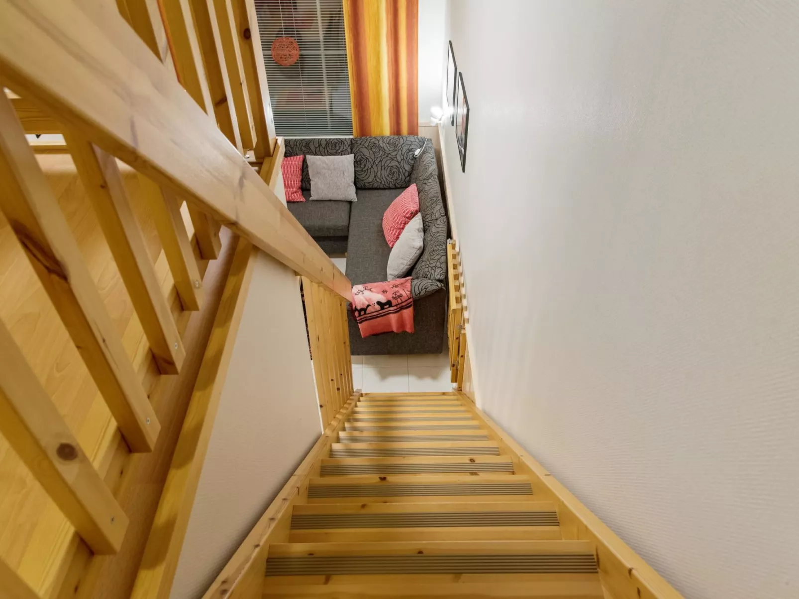 Yllästar 1 as 202-Dedans