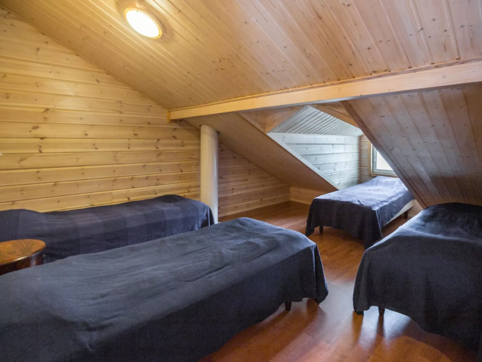 Ylläksen rinnemäki b-Dedans