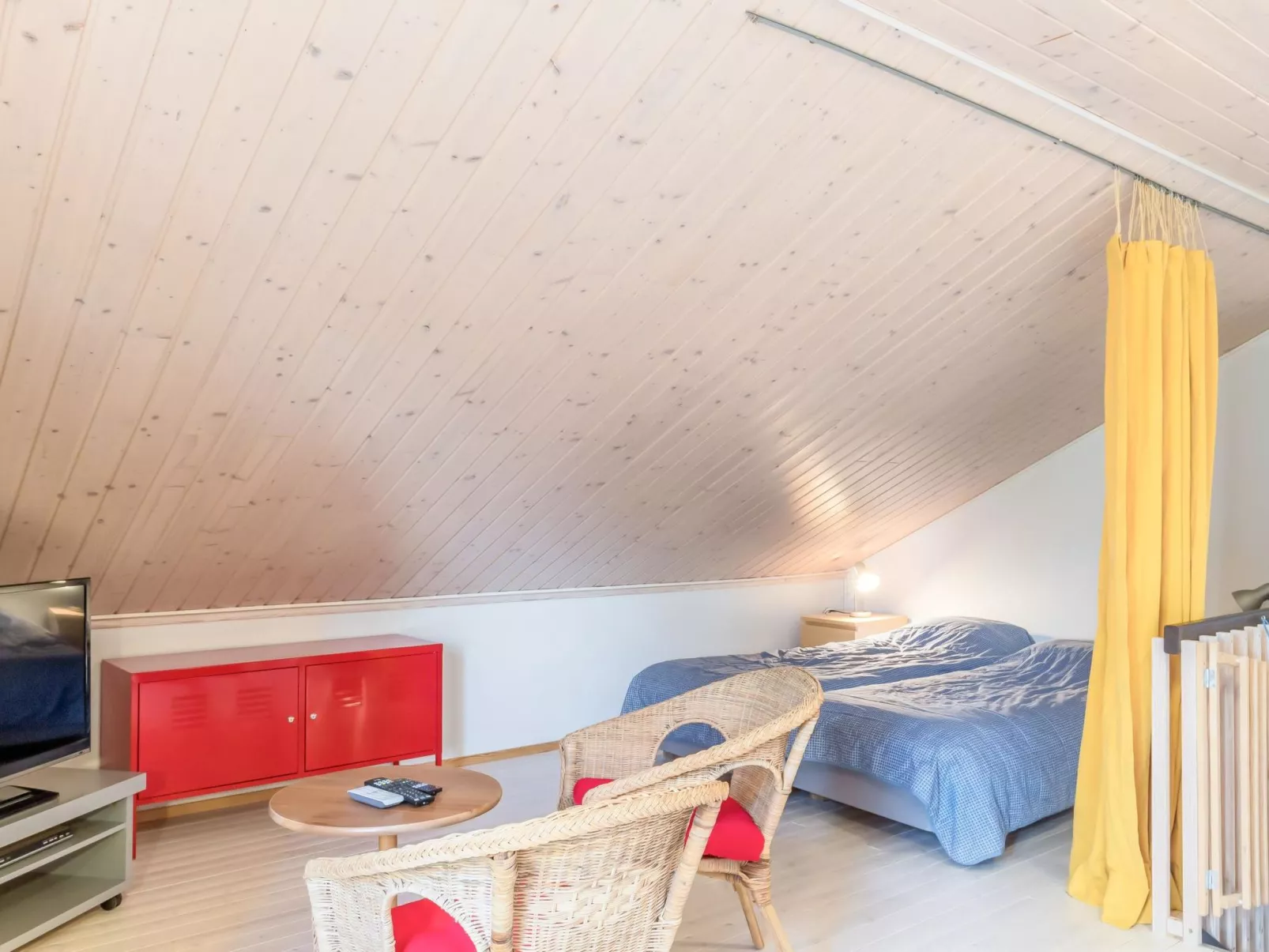 Kivalonmaa b-Drinnen