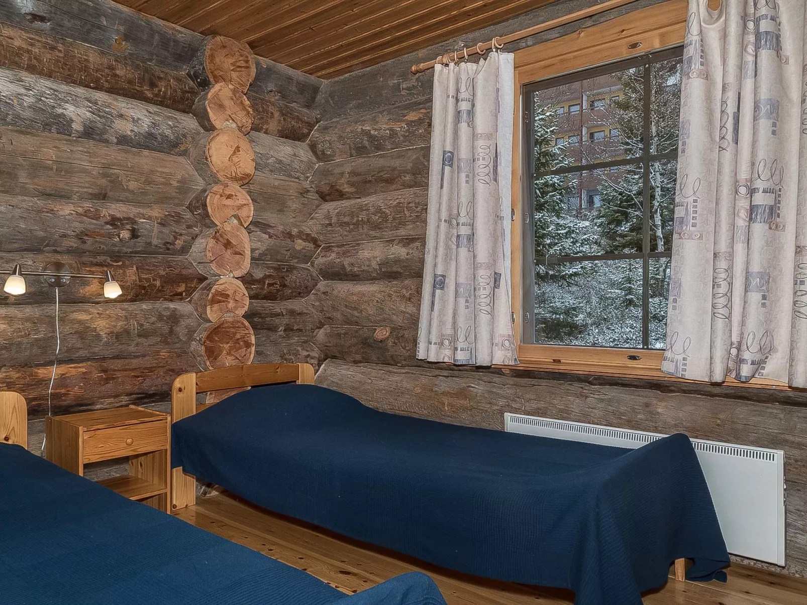 Ahmanportti 2-Inside