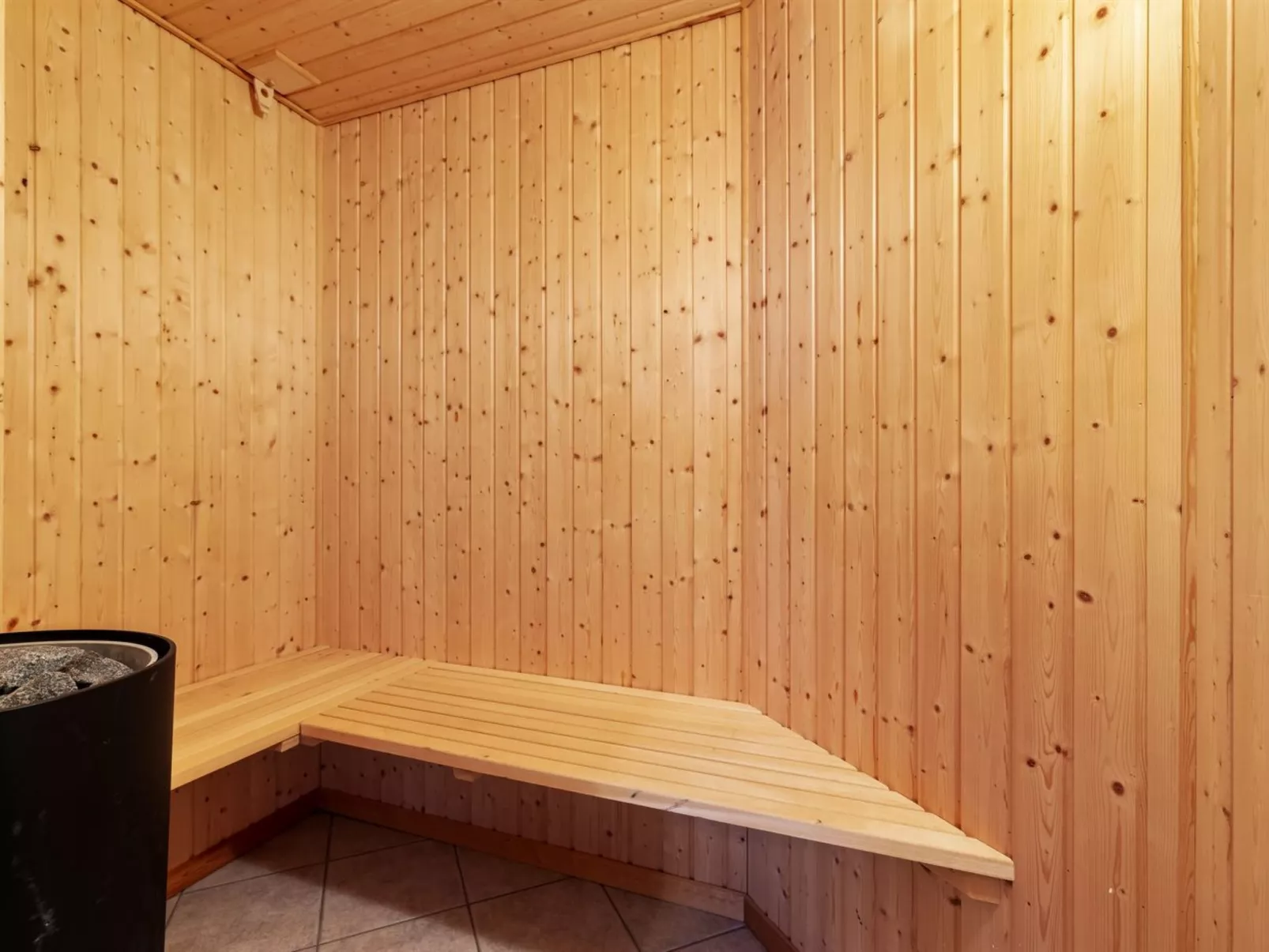 "Ismo" - 350m from the sea-Inside