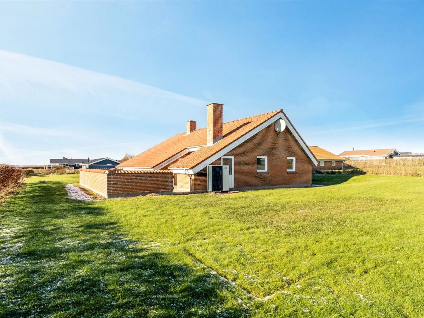 "Nikolce" - 300m to the fjord-Draußen