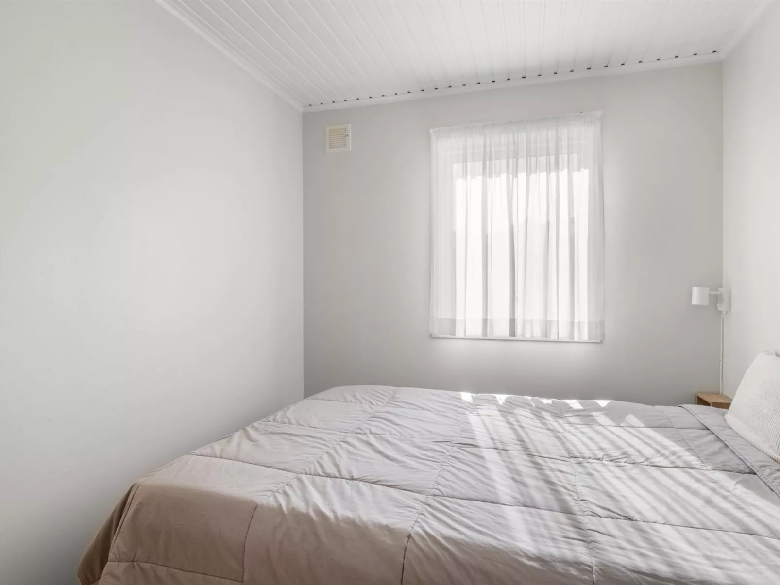 "Iven" - 140m from the sea-Drinnen