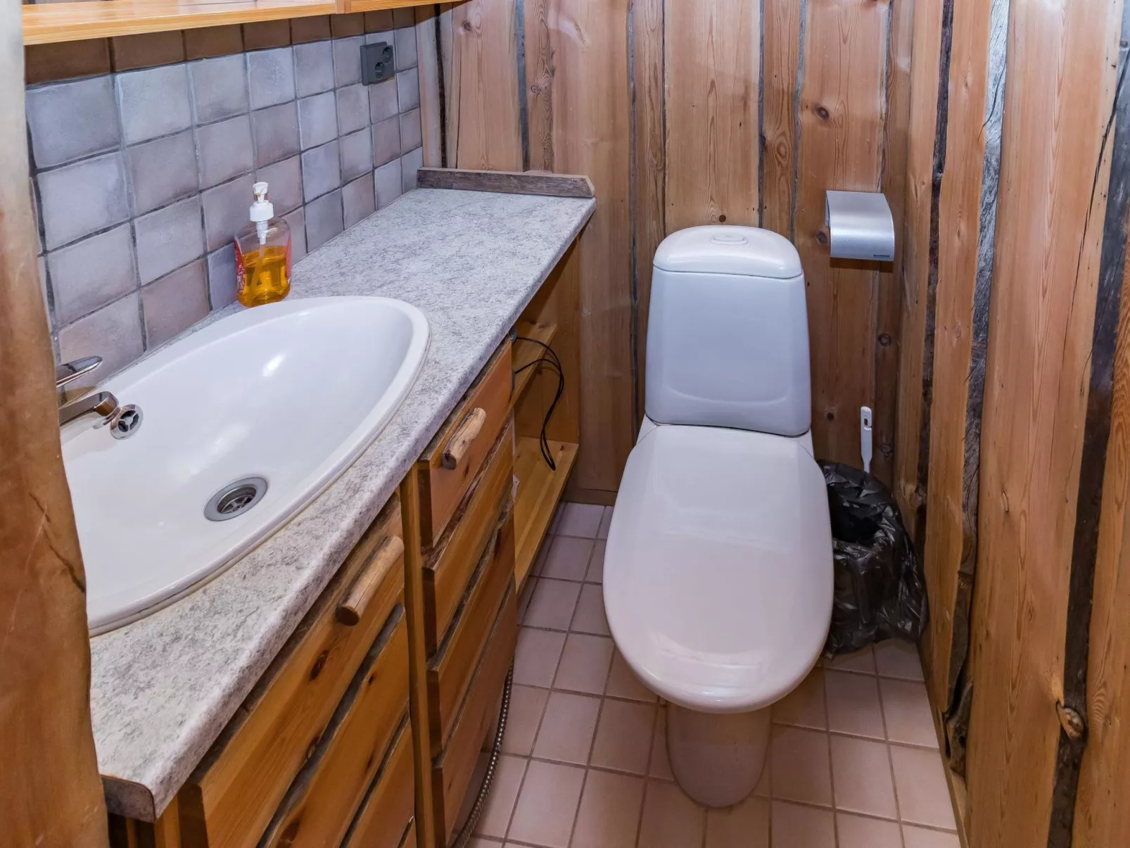 Kitka-nokkela-Inside