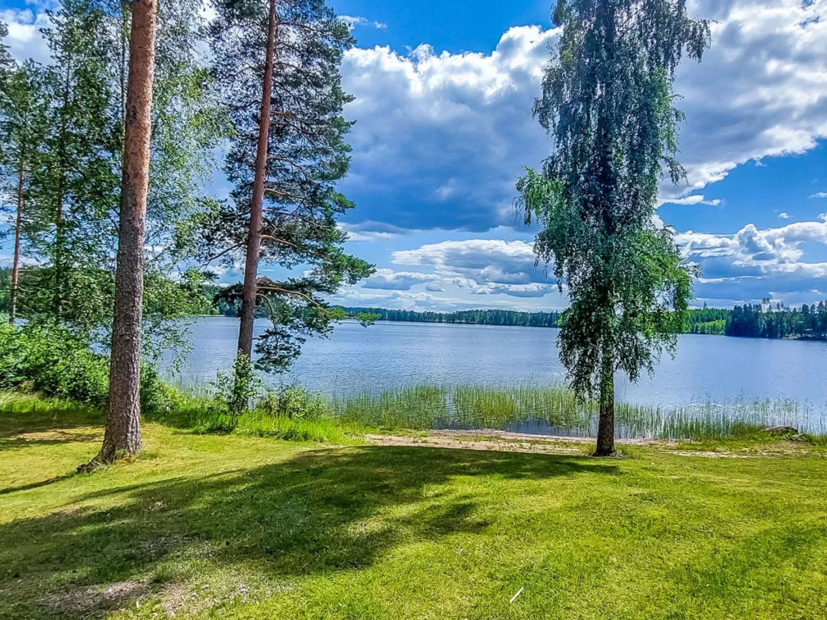 Petäjälahti-Inside