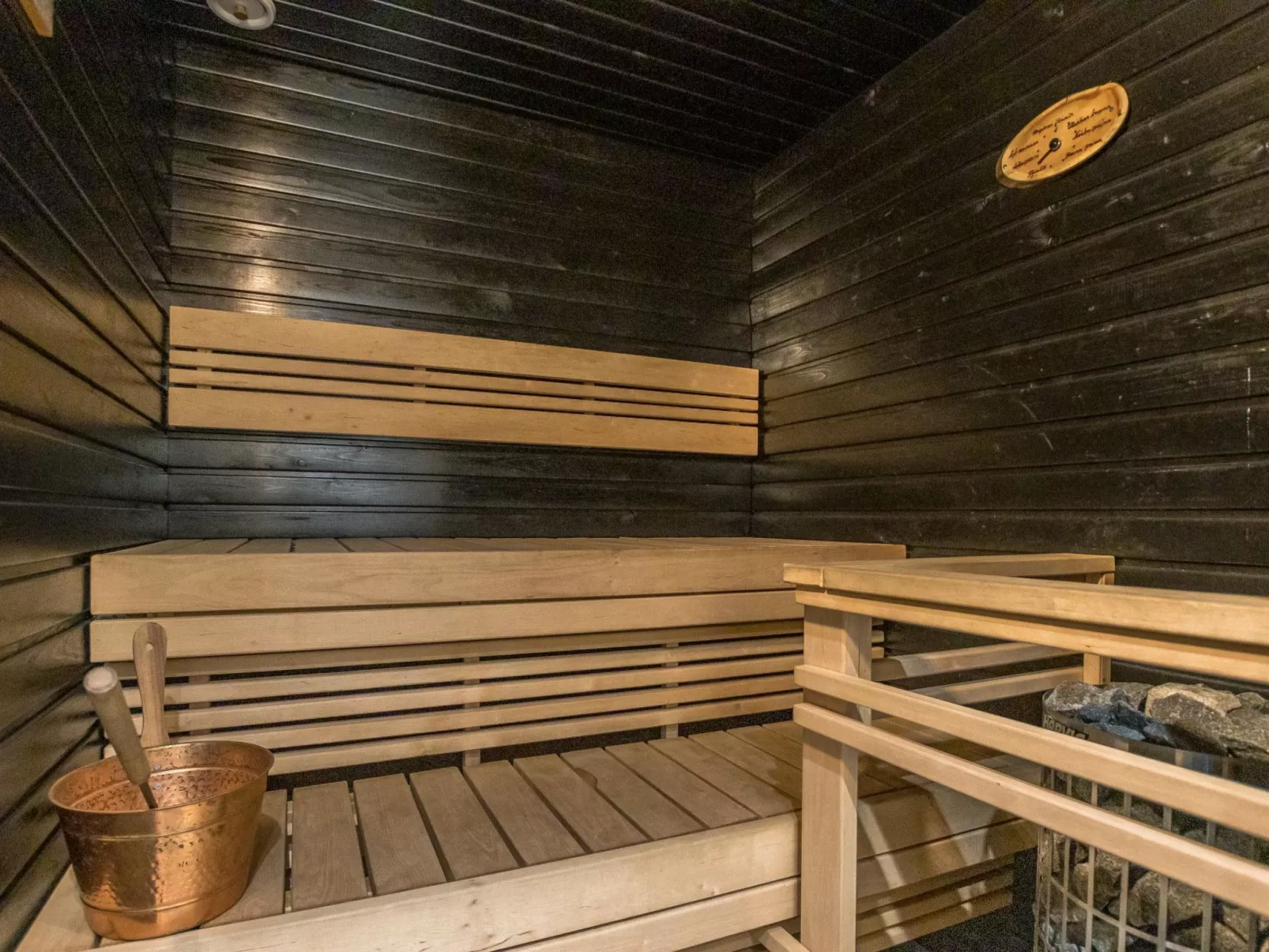 Hil-lak-ka ii as 7-Inside