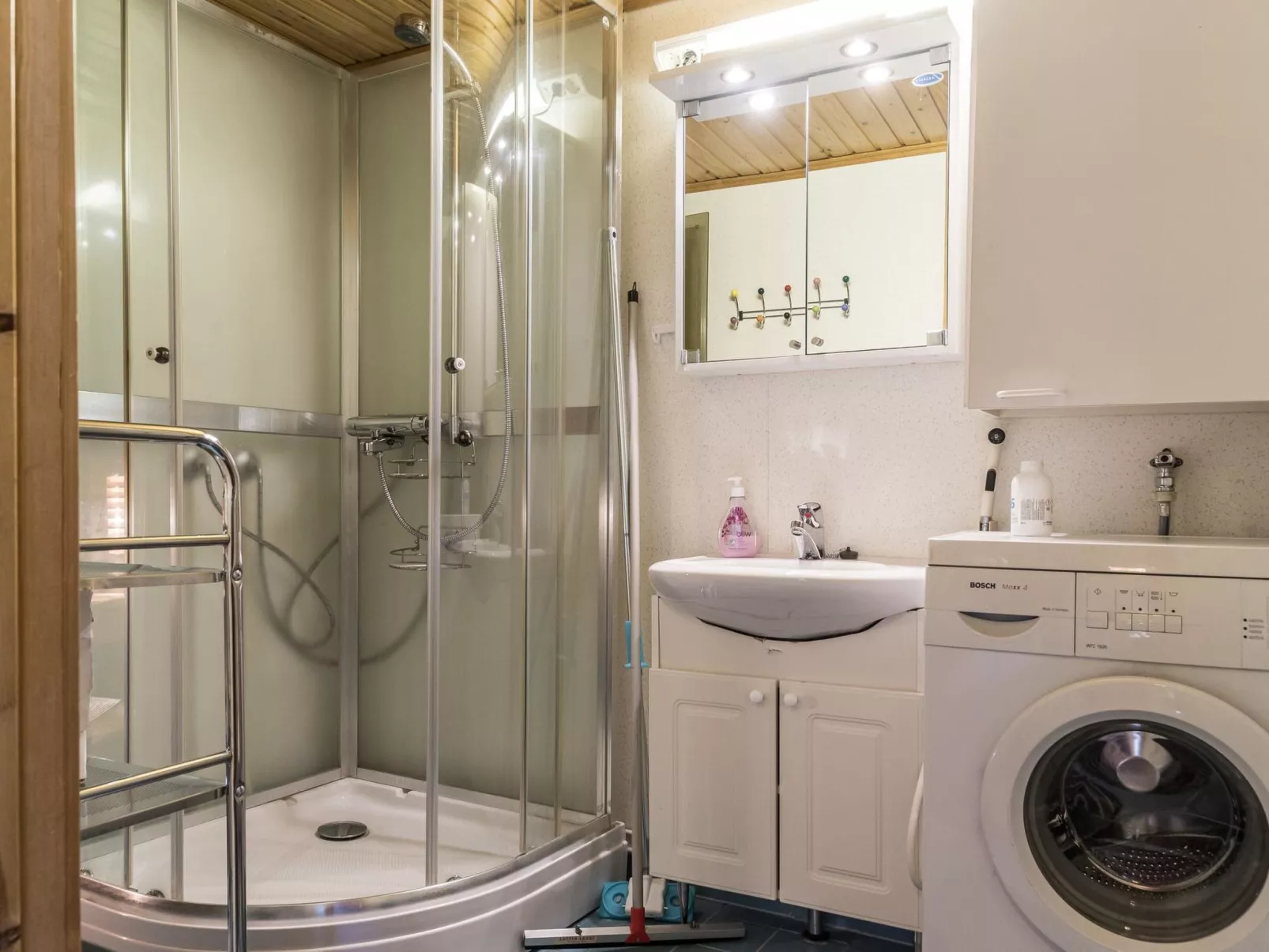 Tunturipöllö (huoneisto 902)-Inside