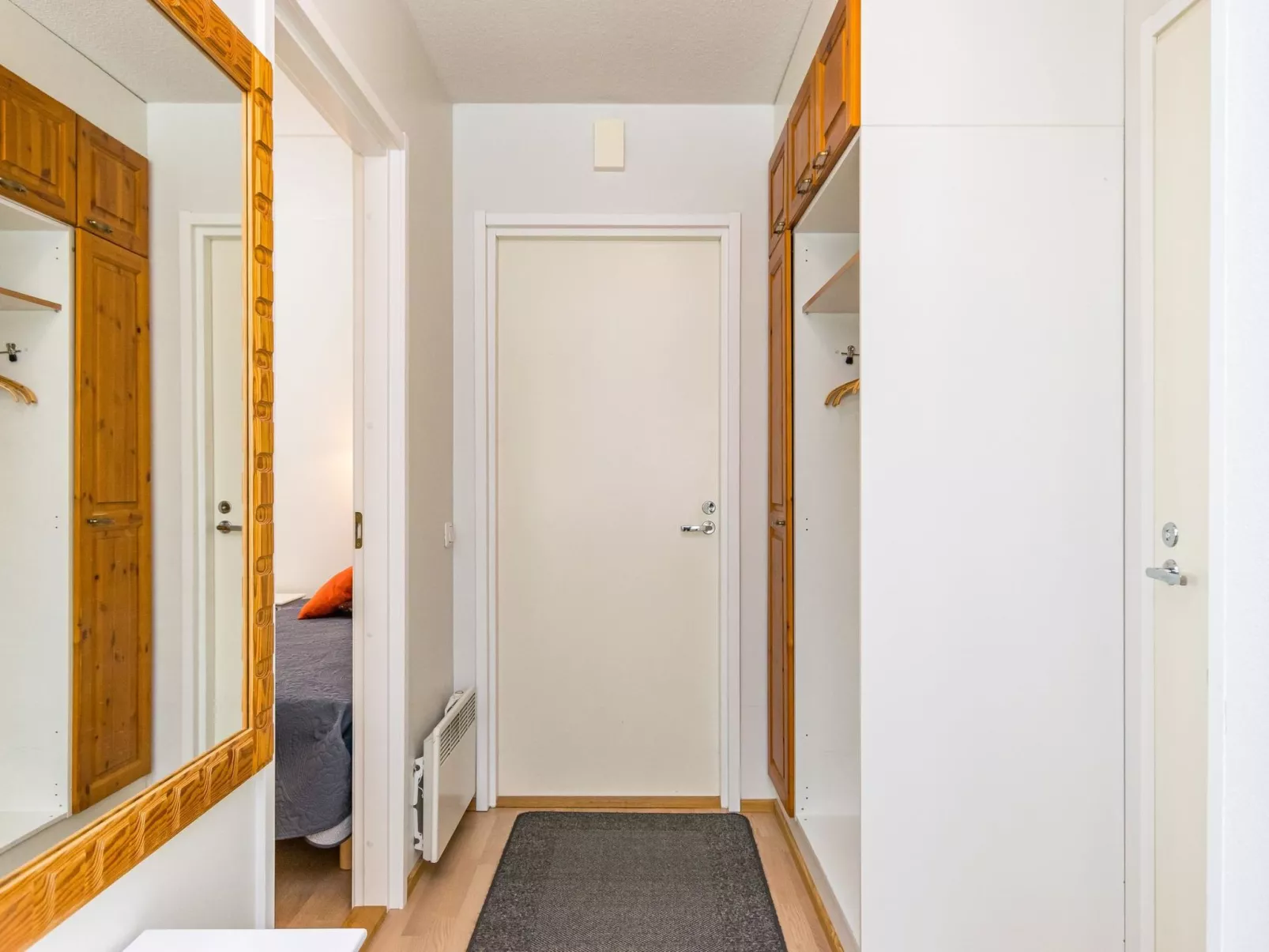 Karhunvartijan kota b1-Dedans