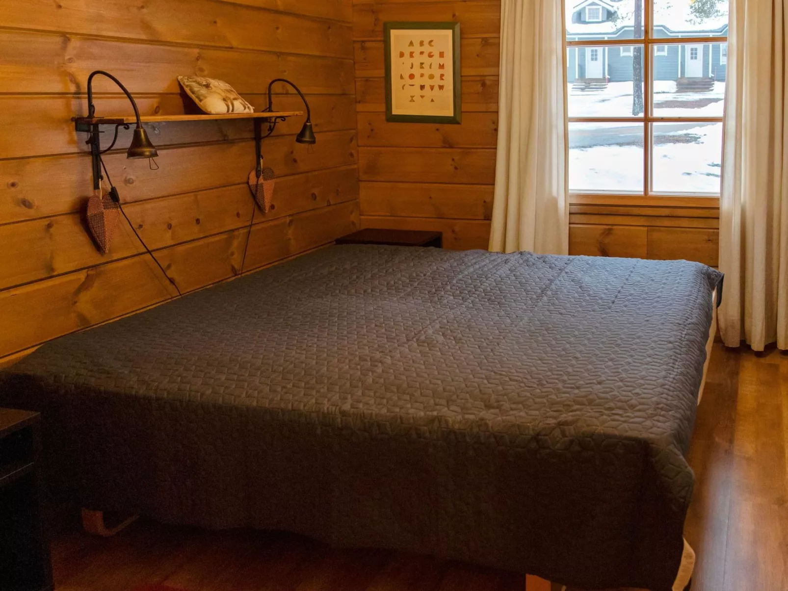 Kivalonmaa a-Drinnen