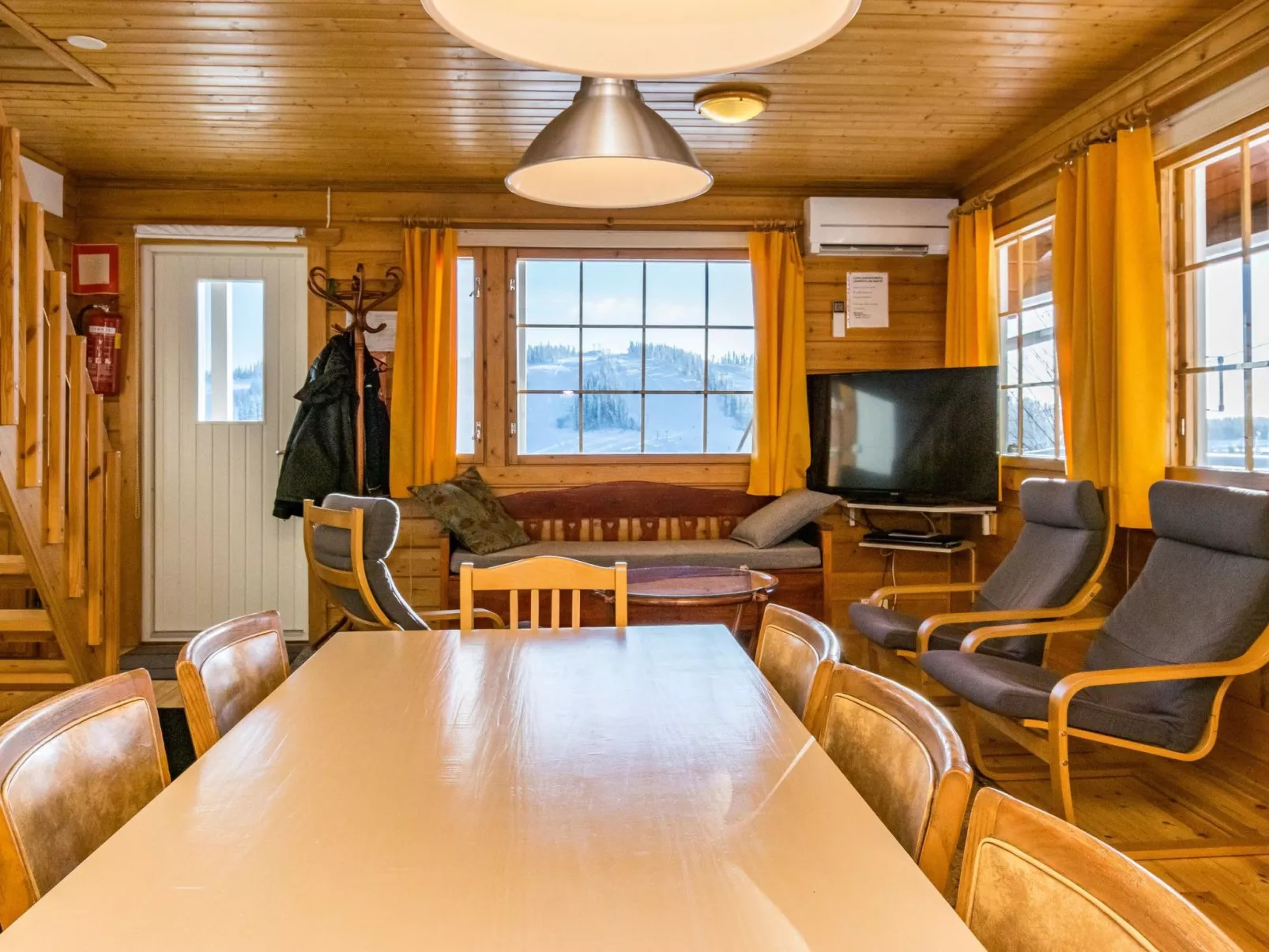 Alppikylä 1a paritalo-Dedans