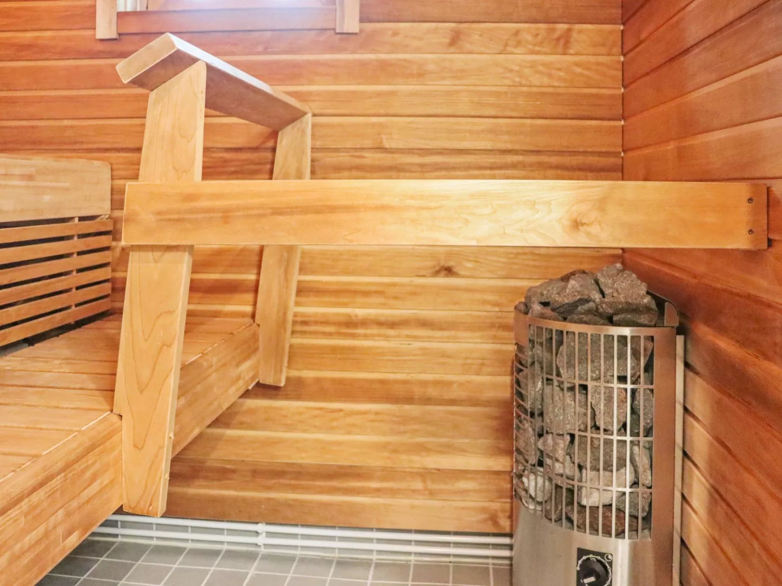 Hyryn herra mökki-Dedans