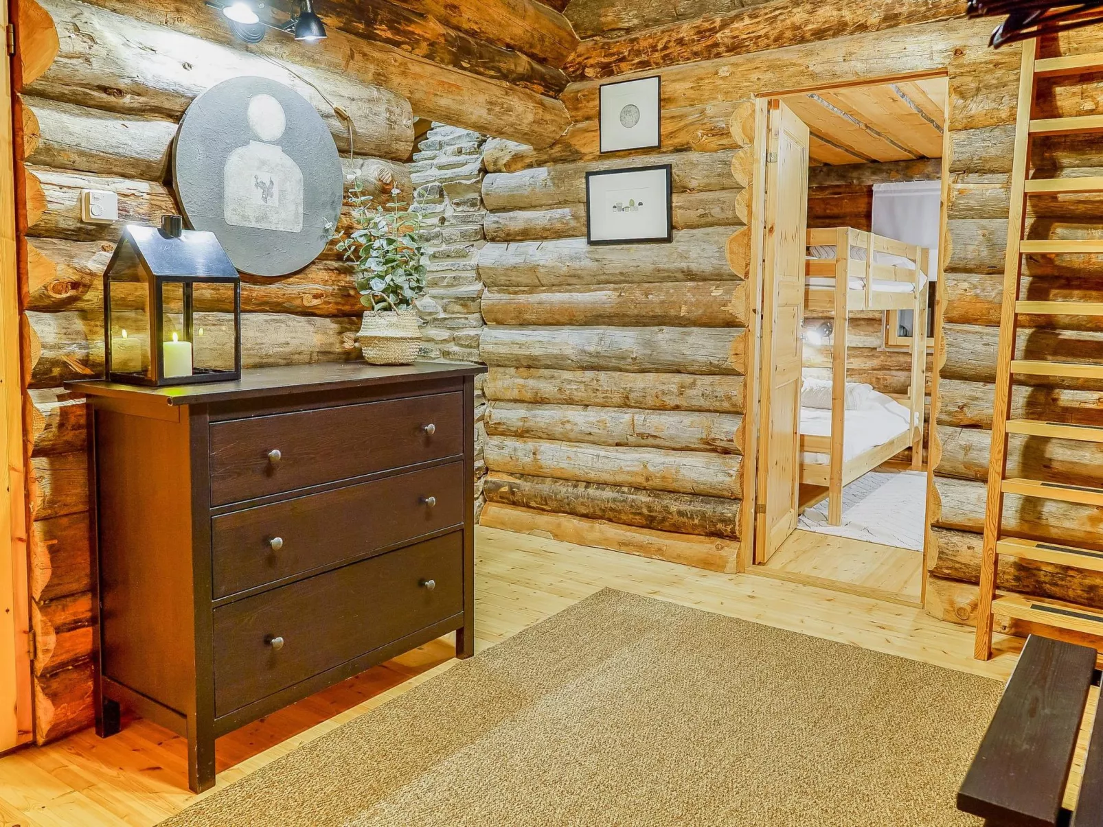 Rantaruka 4 d 2-Dedans