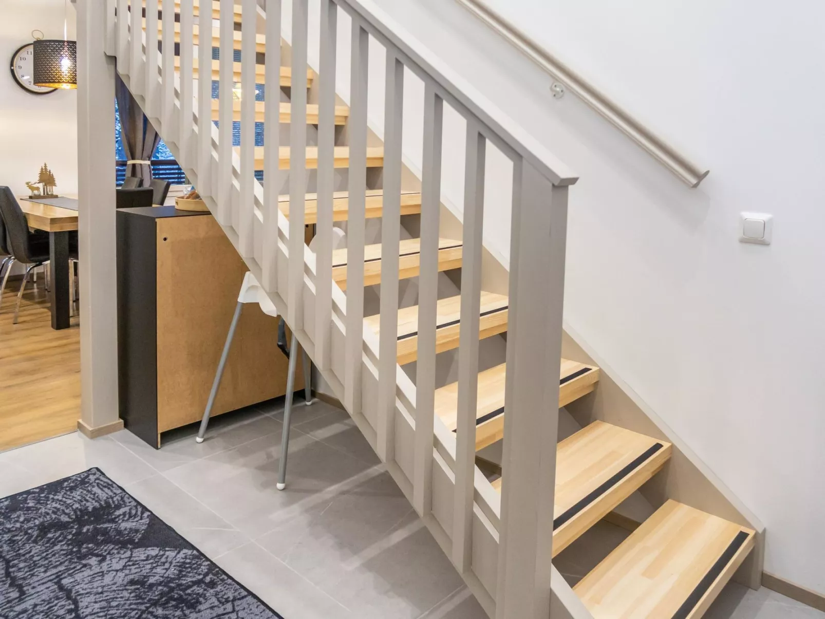 Saukonpesä b-Drinnen