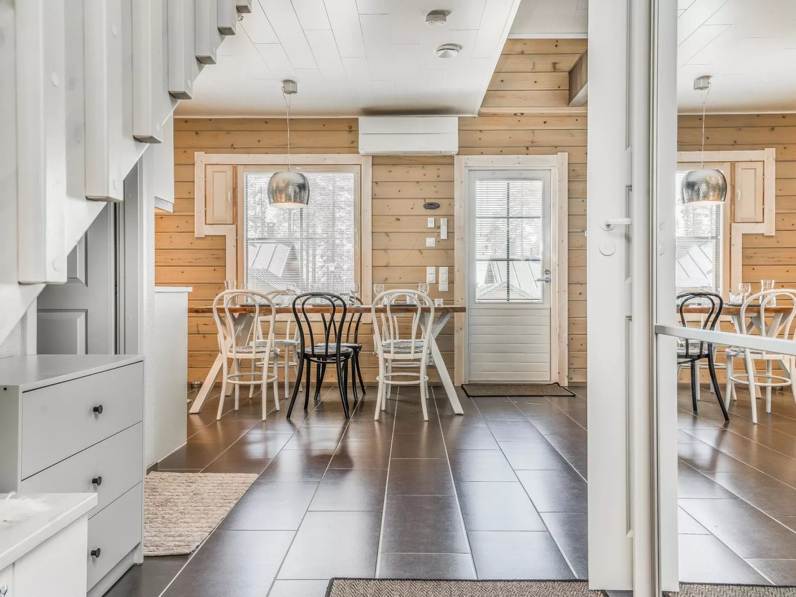 Tunturin lumo-Dedans