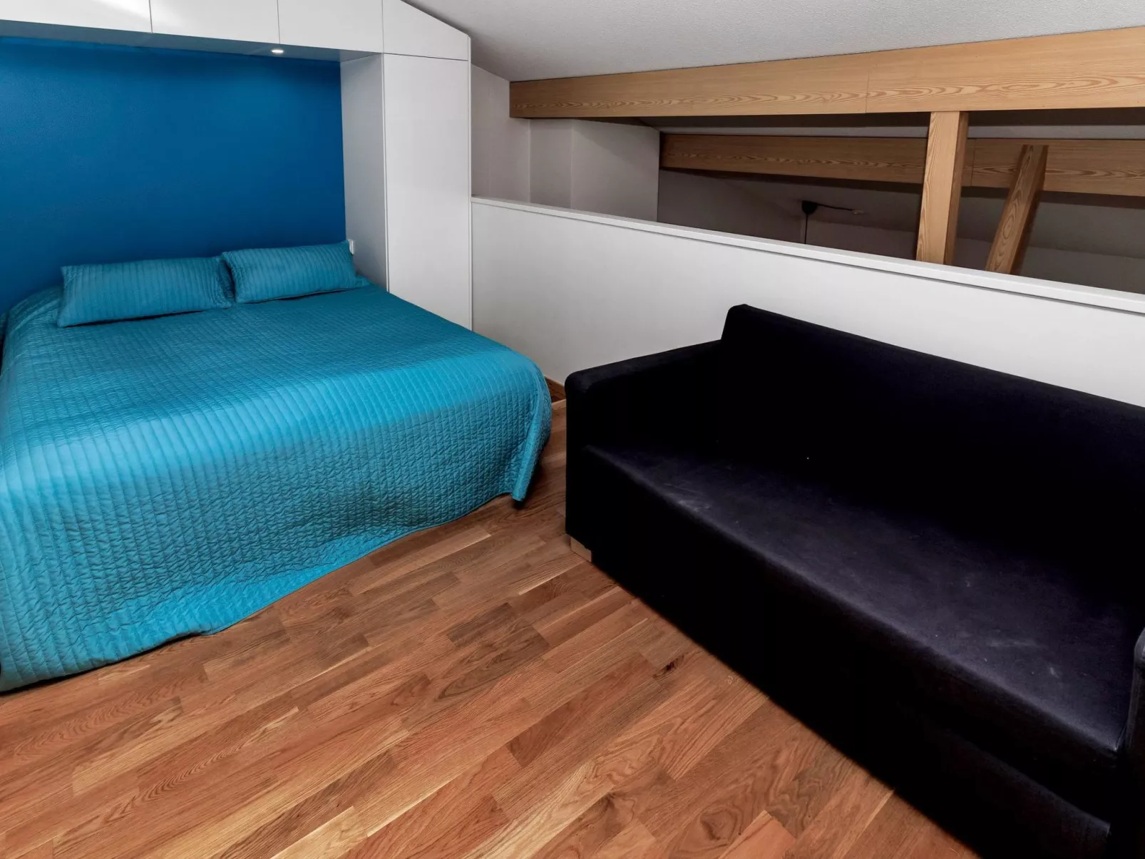 Kesä-iikka 4-Inside