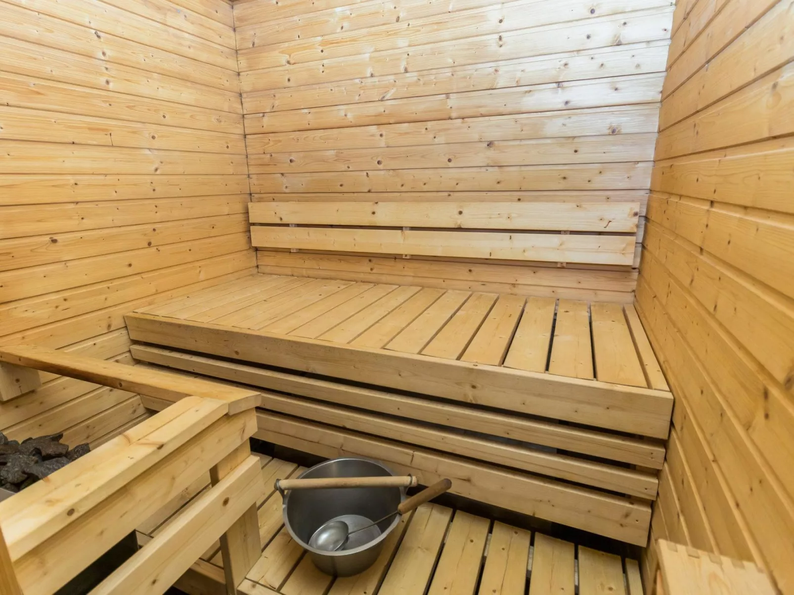 Teerenpesue f 46-Inside