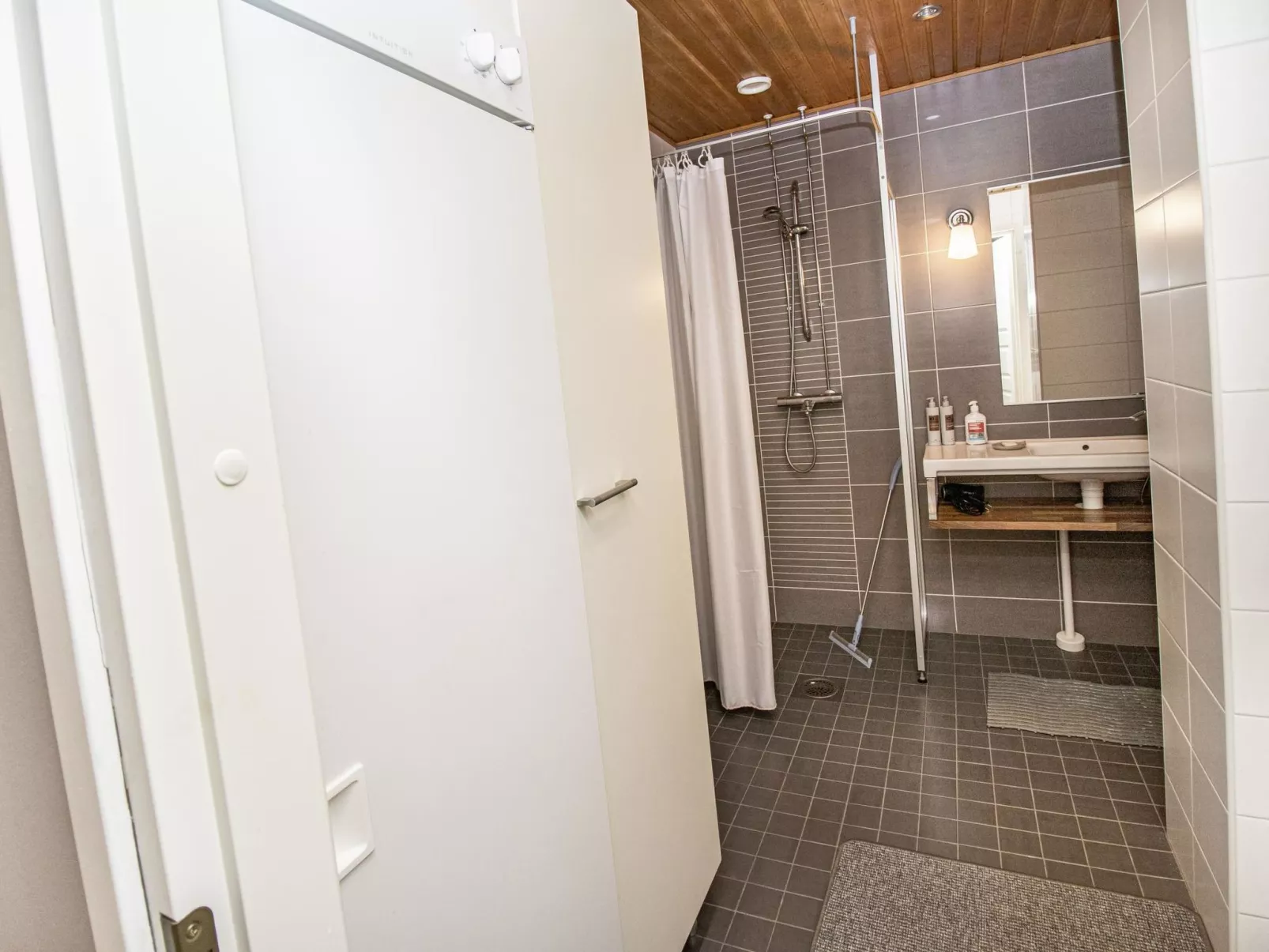 Kelotähti a 11-Inside