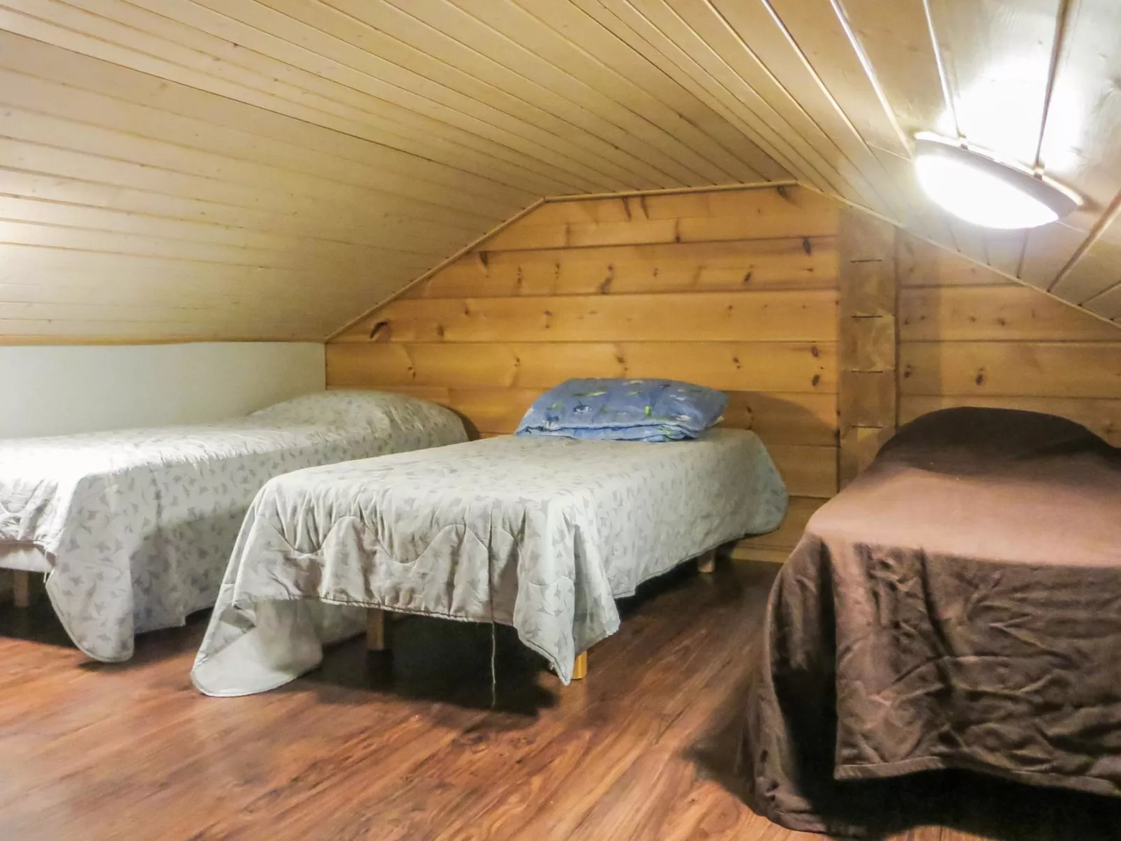 Niementalo 2-Drinnen