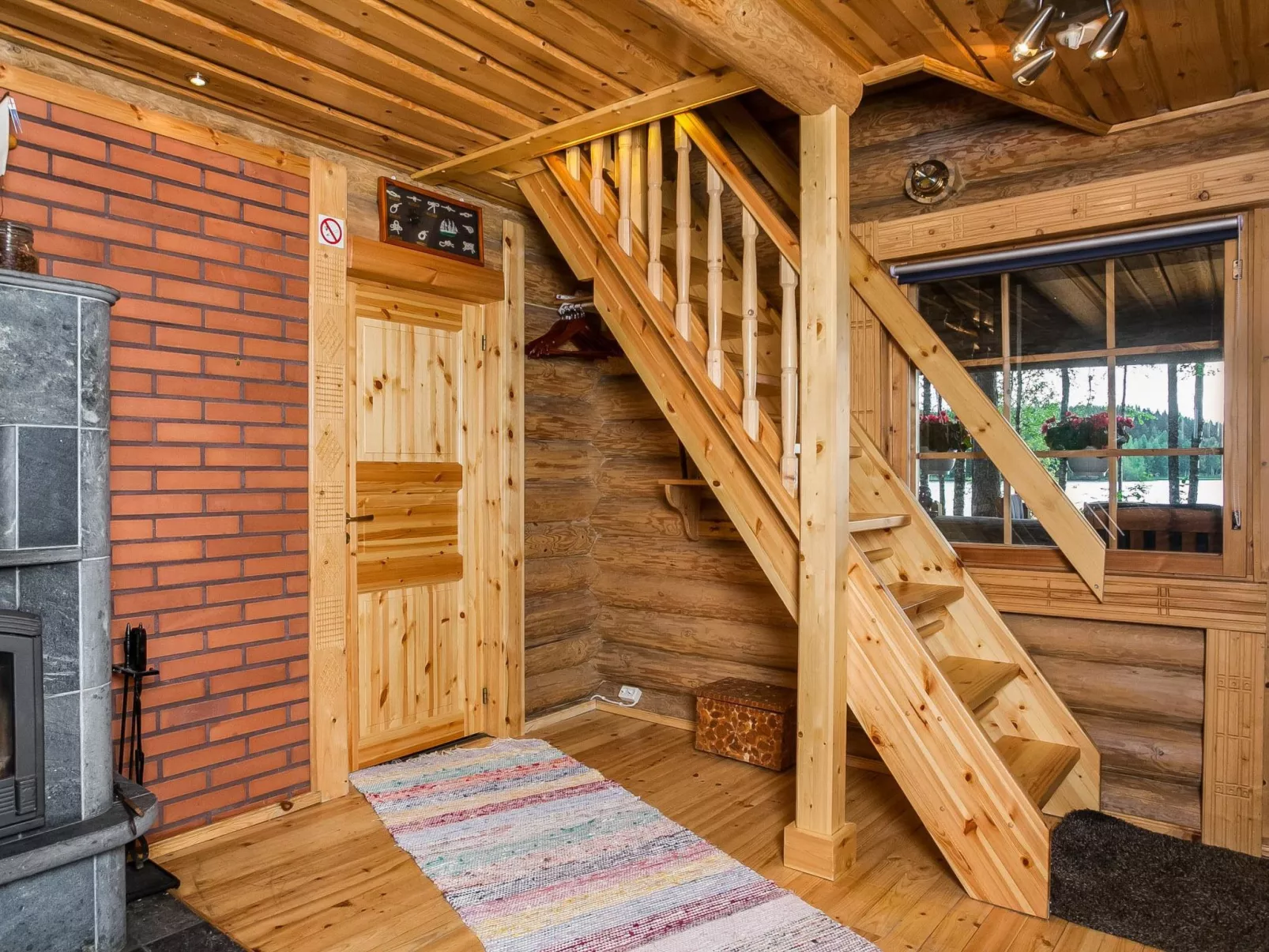 Matruusin majakka-Dedans